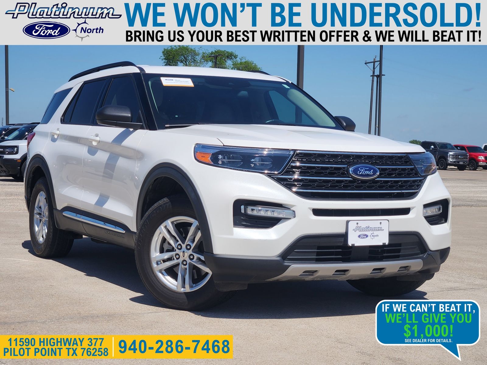 White 2022 Ford Explorer XLT AWD SUV / Crossover All-Wheel Drive Automatic