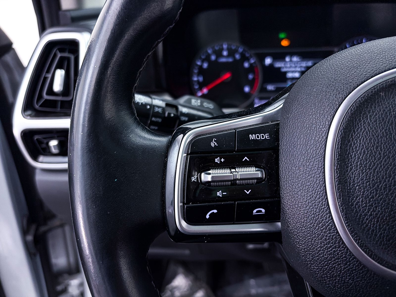 2021 Kia Sorento SX - Photo 33