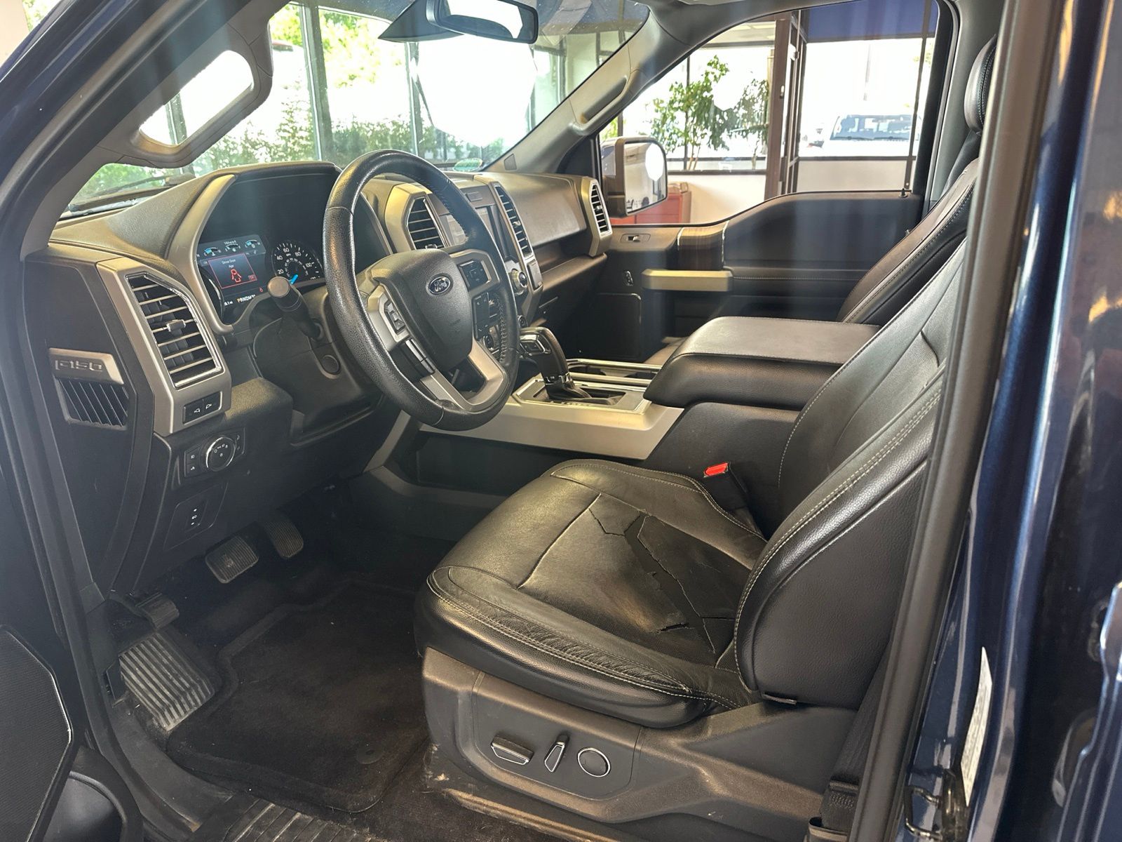 Used 2015 Blue Jeans Metallic Ford Lariat image 9