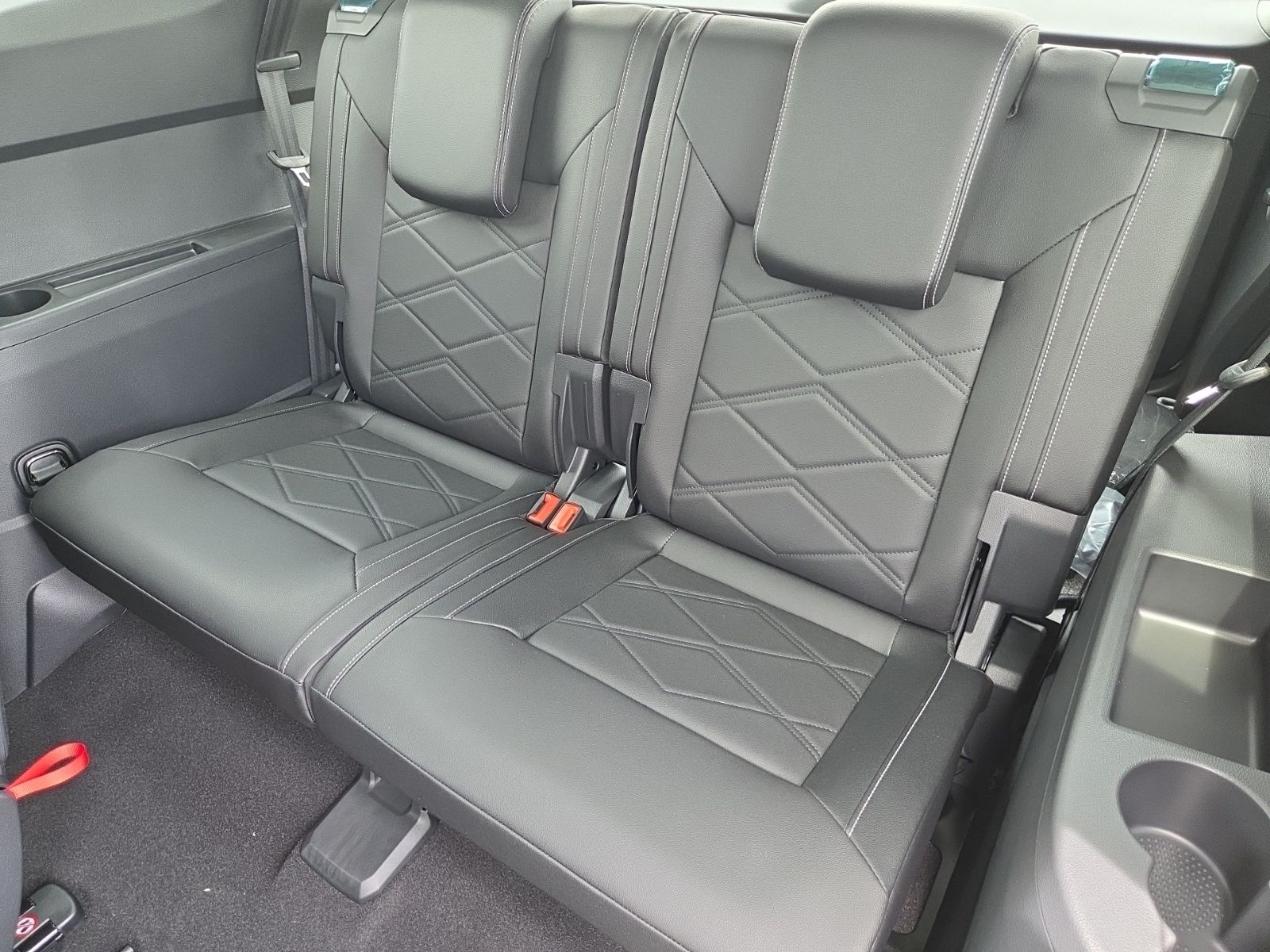 new 2026 Volkswagen Atlas car, priced at $45,905