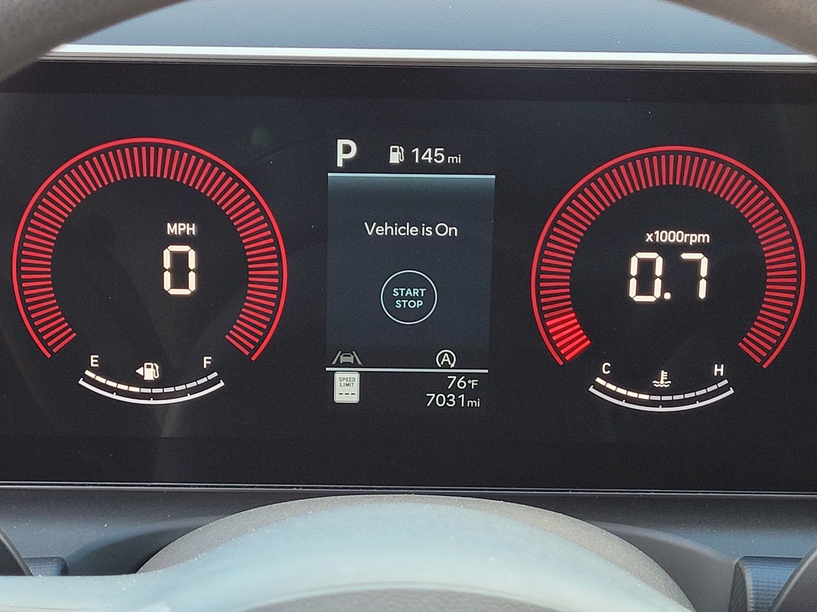2025 Hyundai Tucson SE - Photo 28