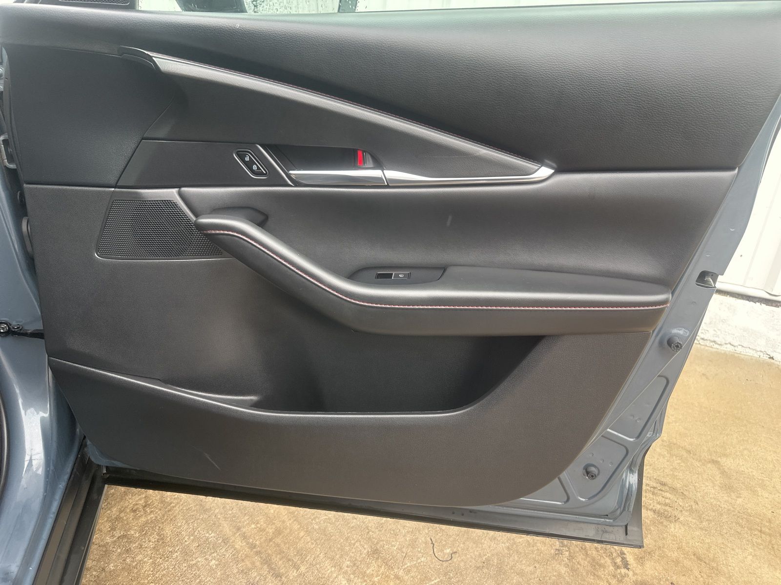 Used Car 2024 Mazda Cx-30  2.5 S Carbon Edition For Sale Under $25,000 In Austin, Texas