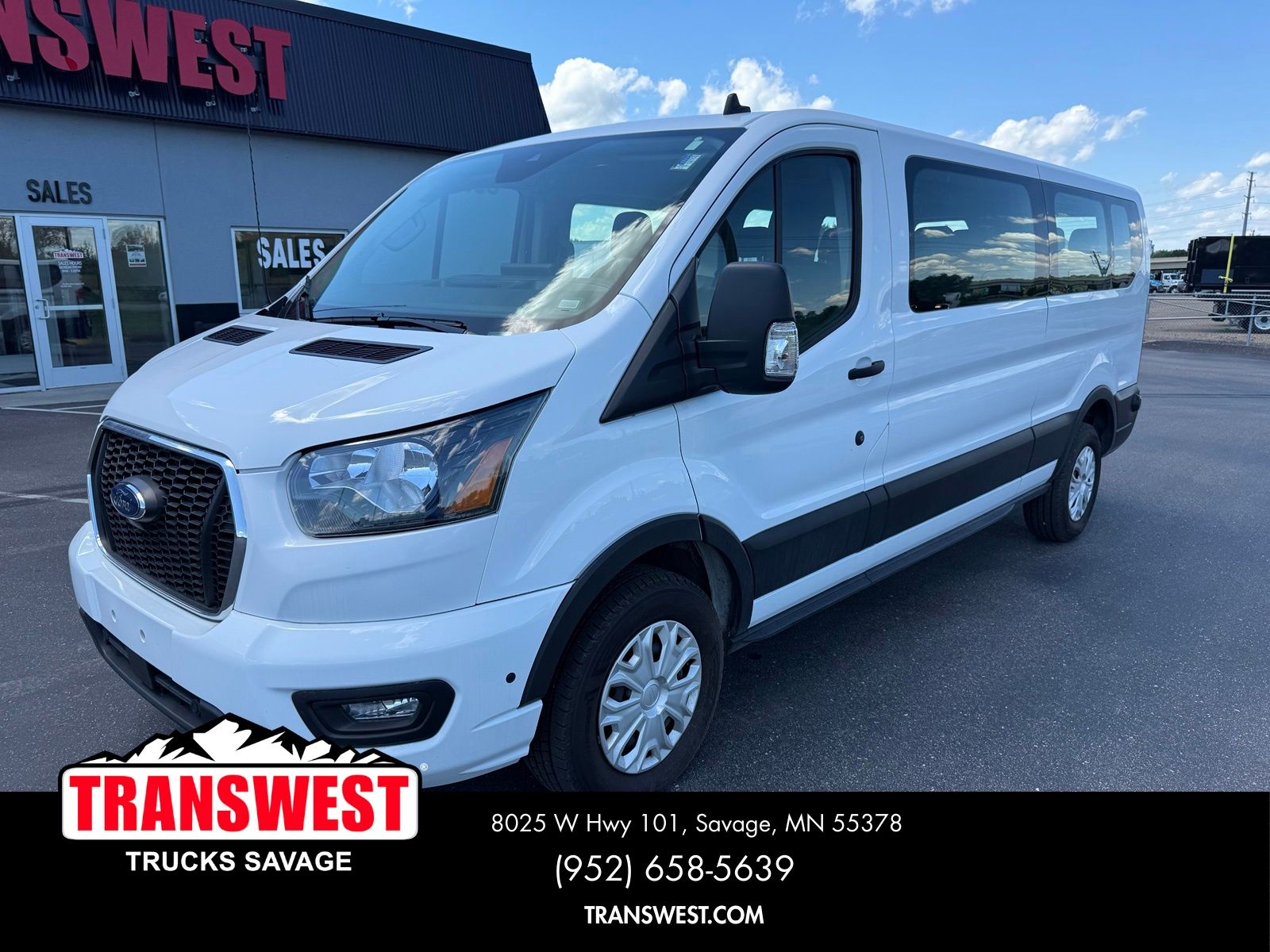  2024 Ford Transit Passenger 350 XLT Low Roof LB RWD   