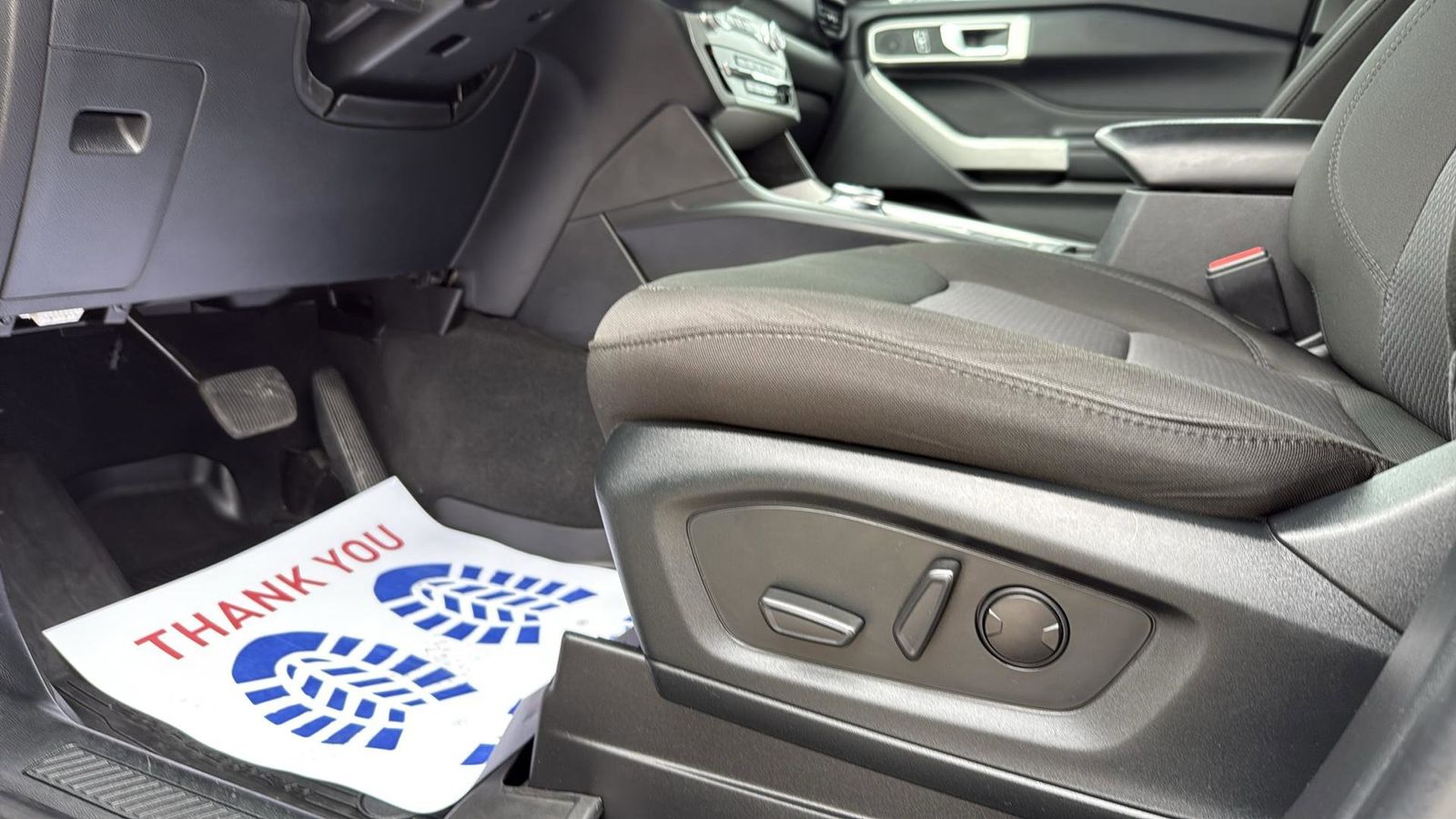 Used Car 2022 Ford Explorer  Xlt For Sale Under $30,000 In Austin, Texas