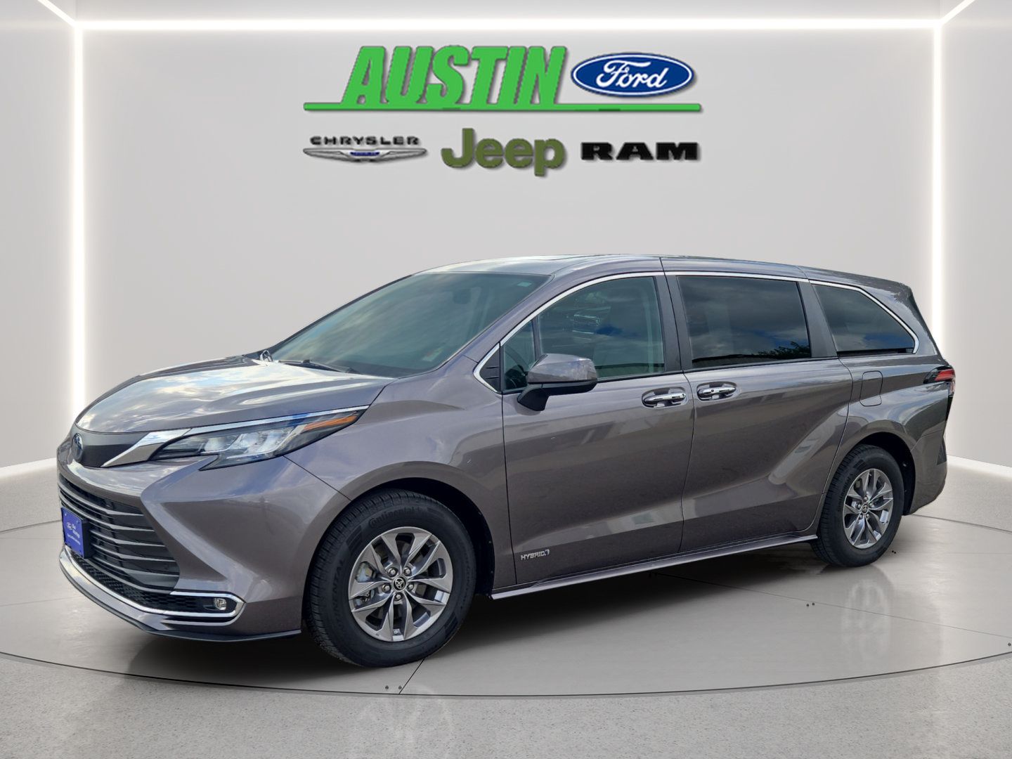 Predawn Gray Mica 2021 Toyota Sienna Minivan All-Wheel Drive Continuously Variable Transmission