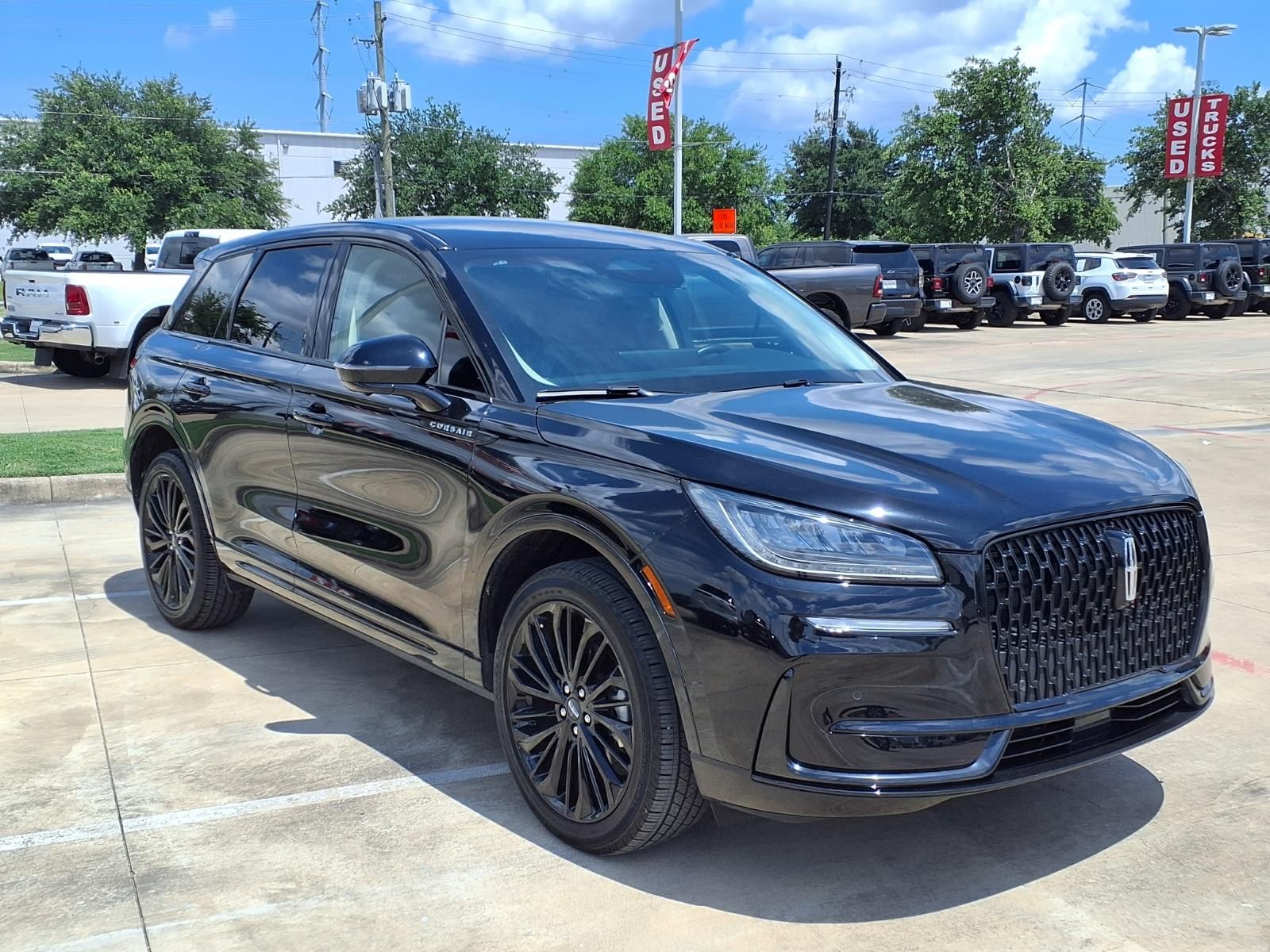 2024 Lincoln Corsair Premiere Black at Classic Elite Chevrolet Sugar Land