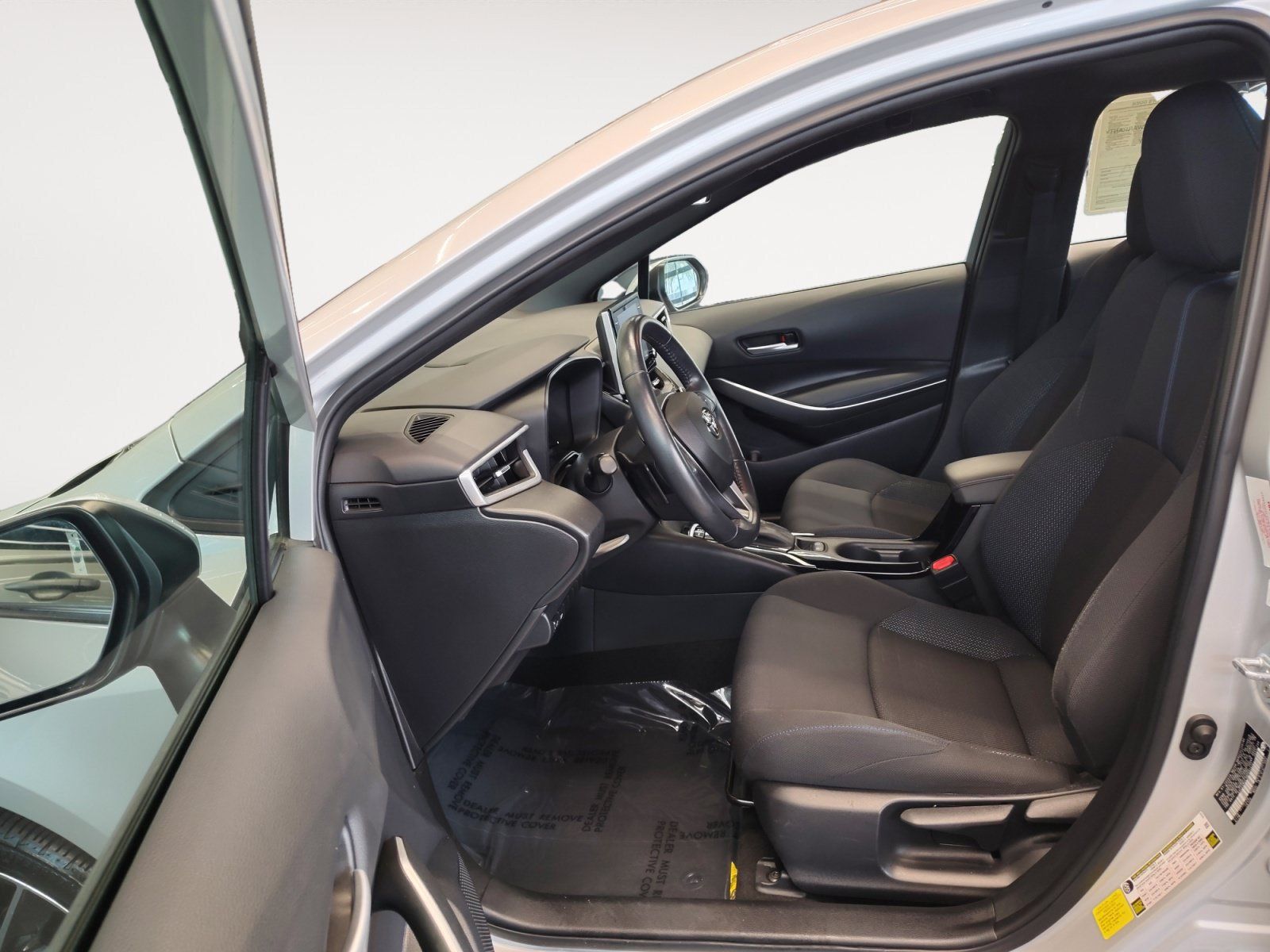Used Car 2021 Toyota Corolla  Se For Sale Under $20,000 In San Antonio, Texas