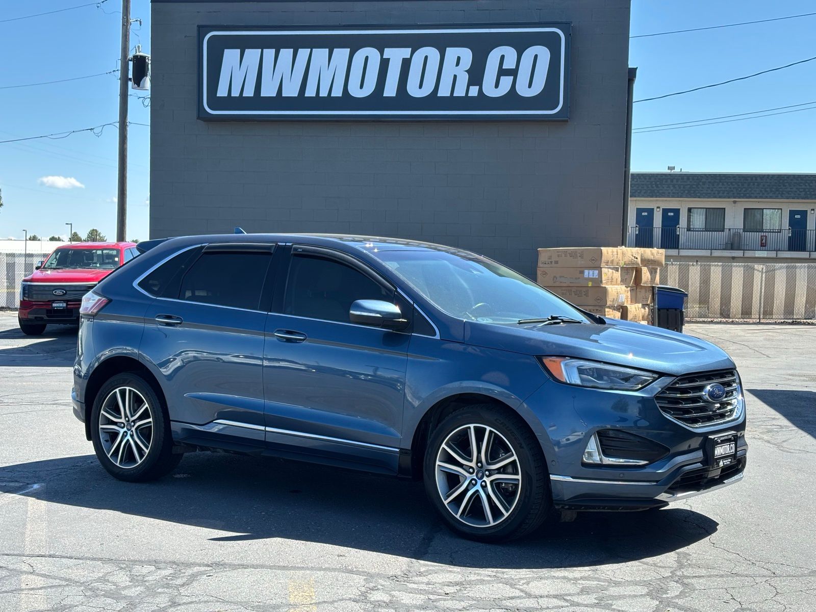 Blue Metallic 2019 Ford Edge Titanium AWD SUV / Crossover All-Wheel Drive 8-Speed Automatic