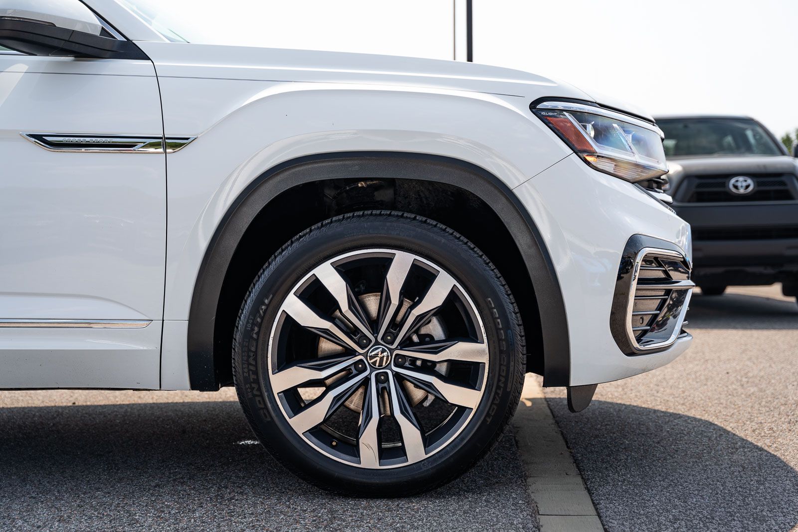 Used 2021 Volkswagen Atlas Cross Sport SUV