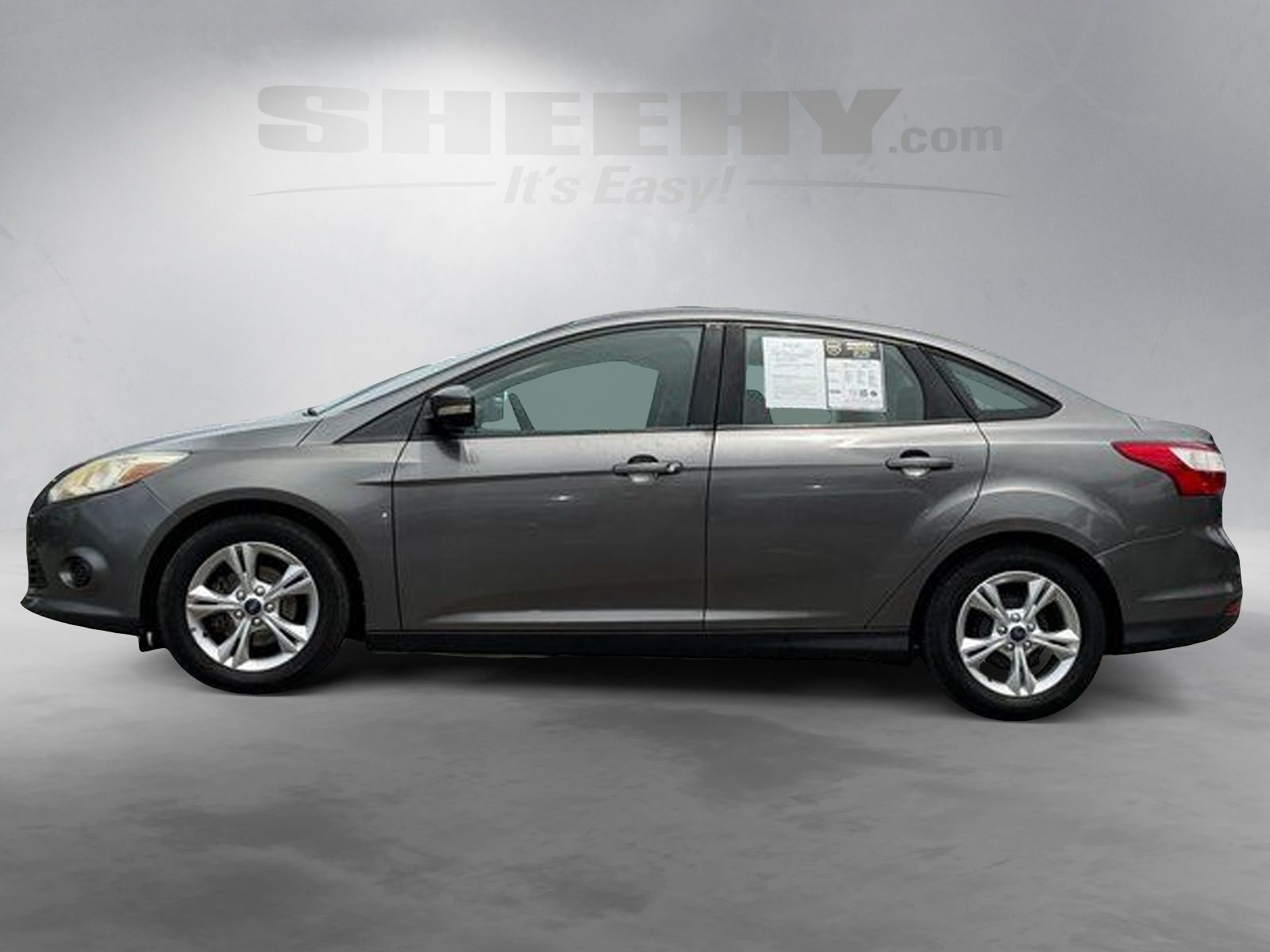 Used 2014 Sterling Gray Metallic Ford SE image 16