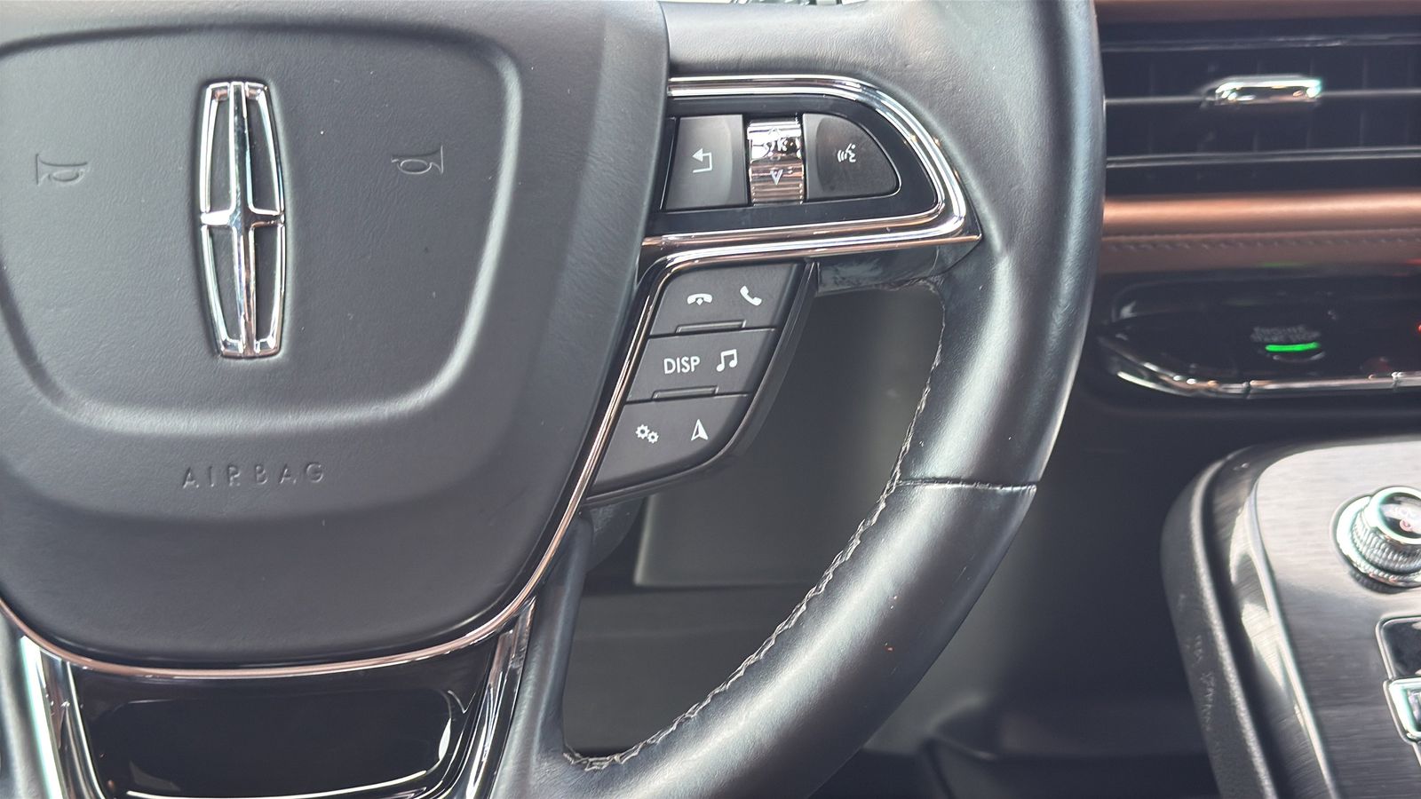 Used Car 2023 Lincoln Nautilus  Reserve For Sale Under $40,000 In Austin, Texas