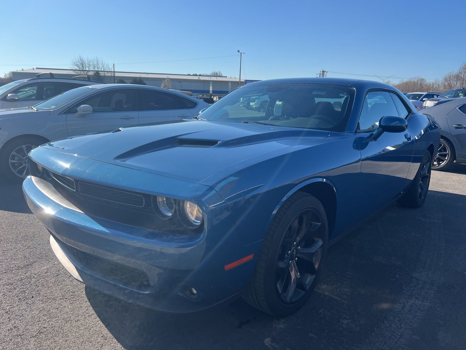2020 Dodge Challenger SXT RWD