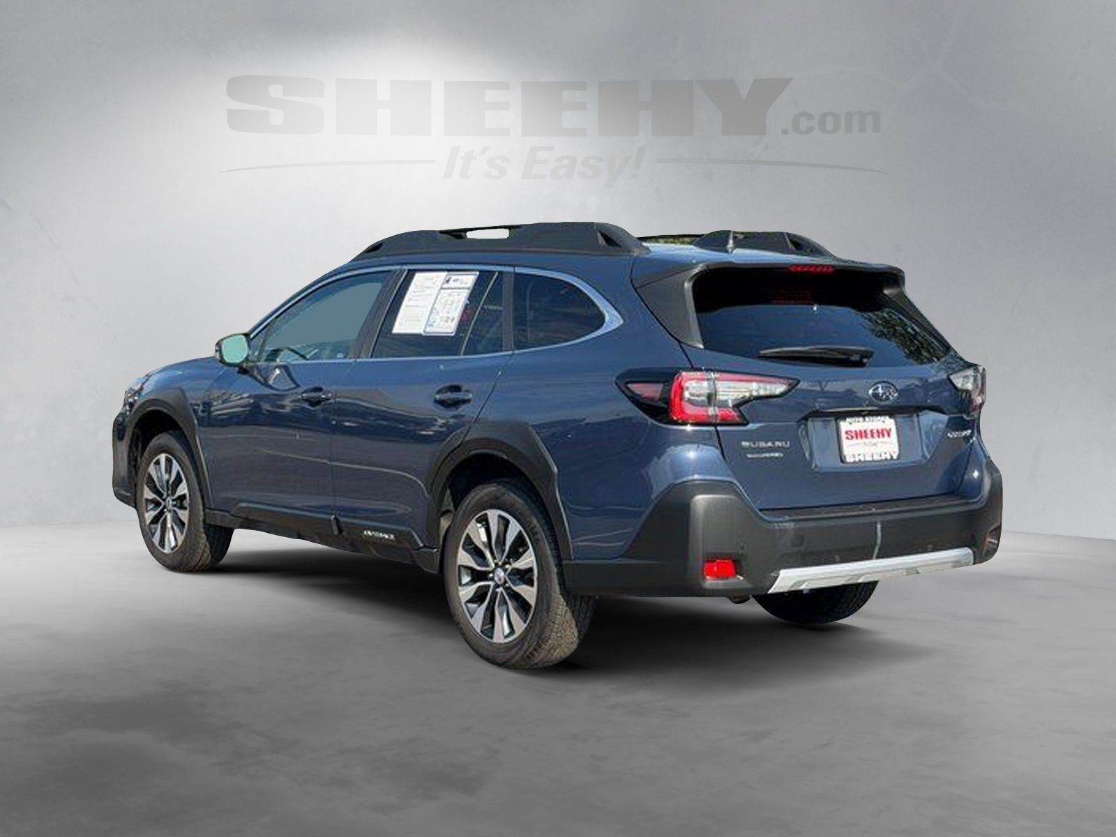 Used 2025 Cosmic Blue Pearl Subaru Limited image 12