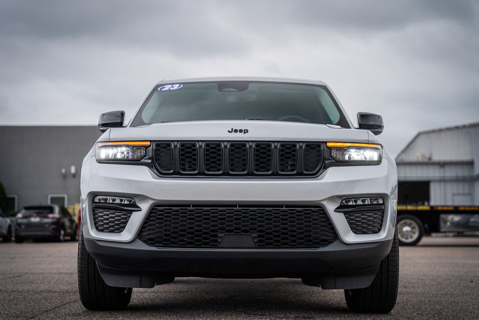 Used 2023 Jeep Grand Cherokee SUV