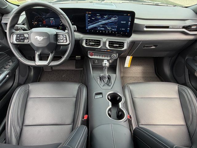 2025 Ford Mustang GT Premium Convertible - Photo 16