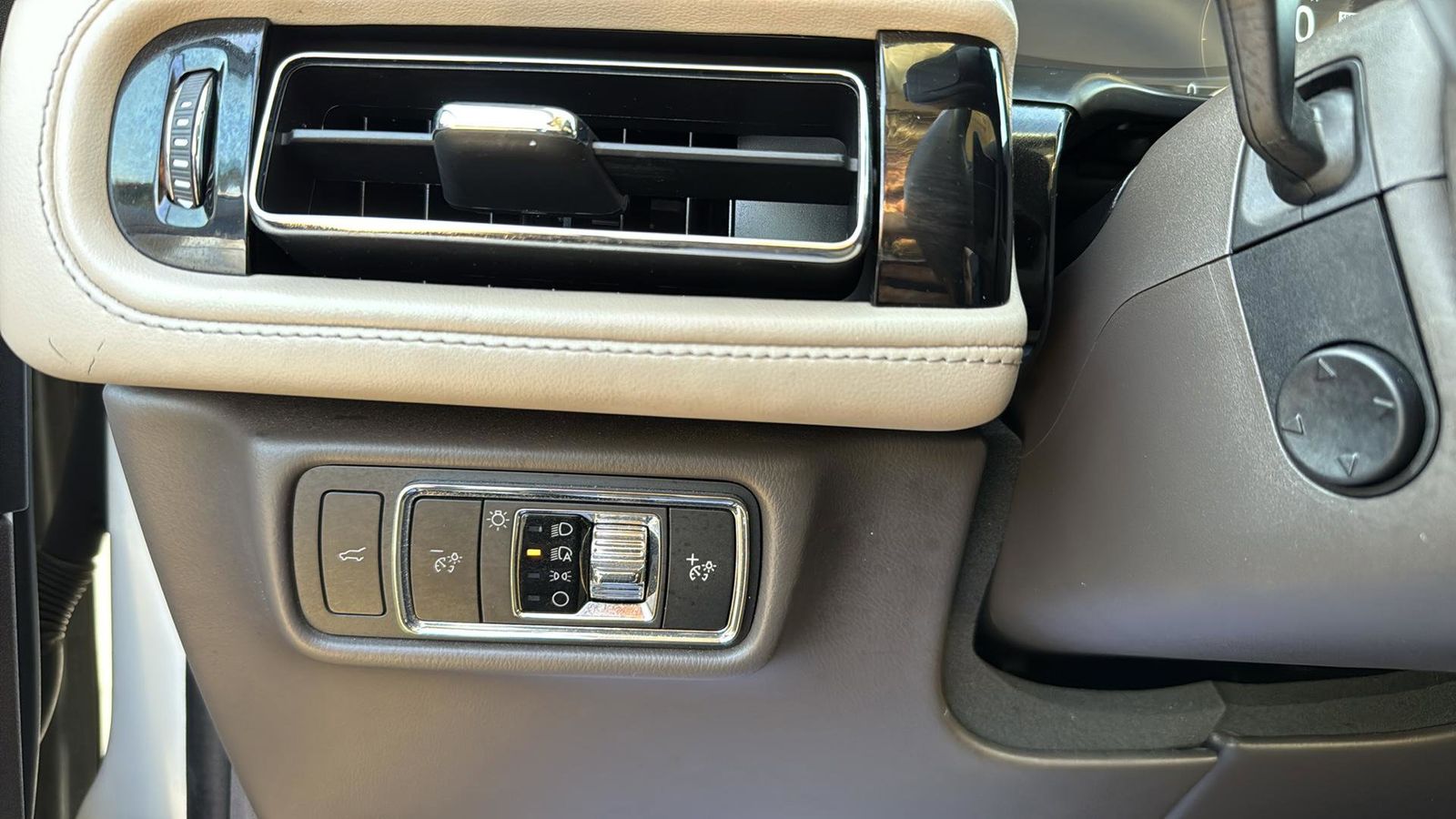 Used Car 2023 Lincoln Aviator  Reserve For Sale Under $50,000 In Austin, Texas