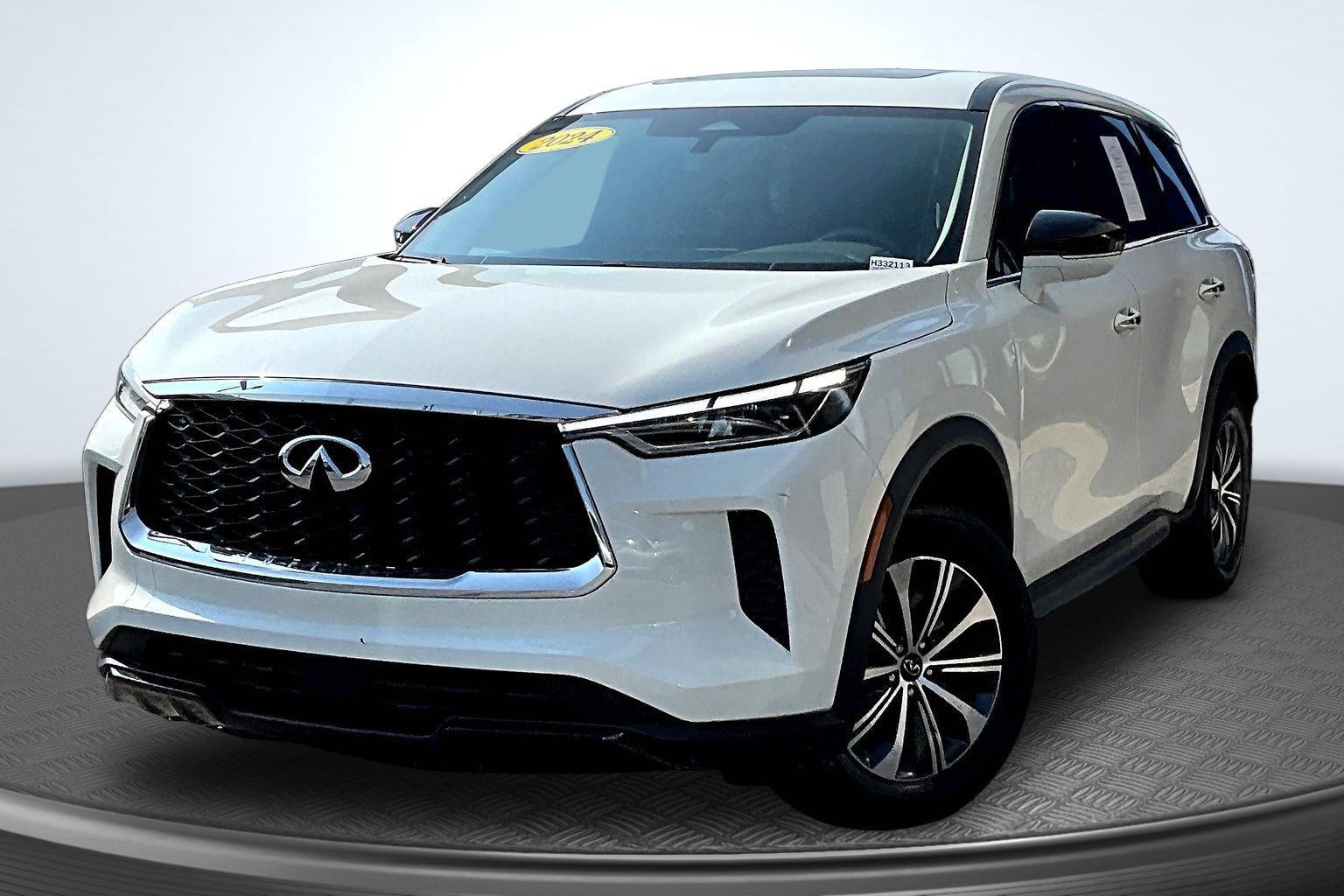 Glacier White 2024 INFINITI QX60 SUV / Crossover Front-Wheel Drive 9-Speed Automatic