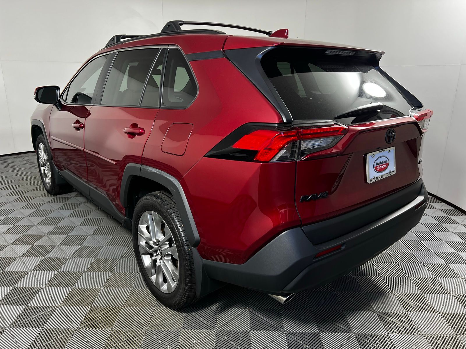 Thumbnail: 2025 Toyota RAV4 - 7
