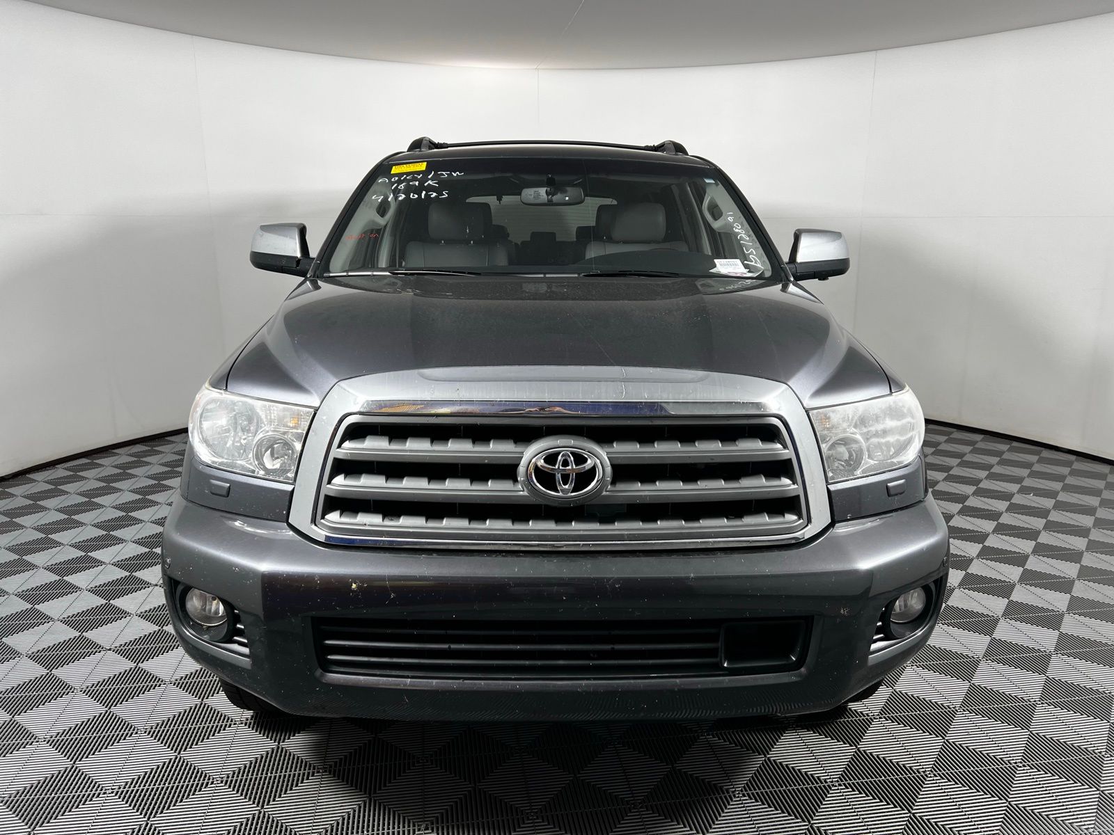2016 Toyota Sequoia Platinum 2