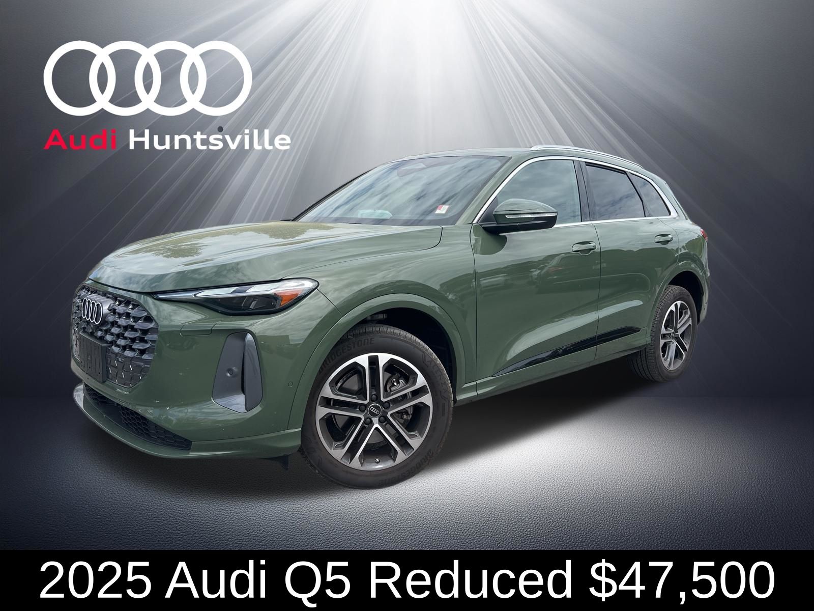 District Green Metallic 2025 Audi Q5 quattro Premium 40 TFSI SUV / Crossover All-Wheel Drive 7-Speed Automatic