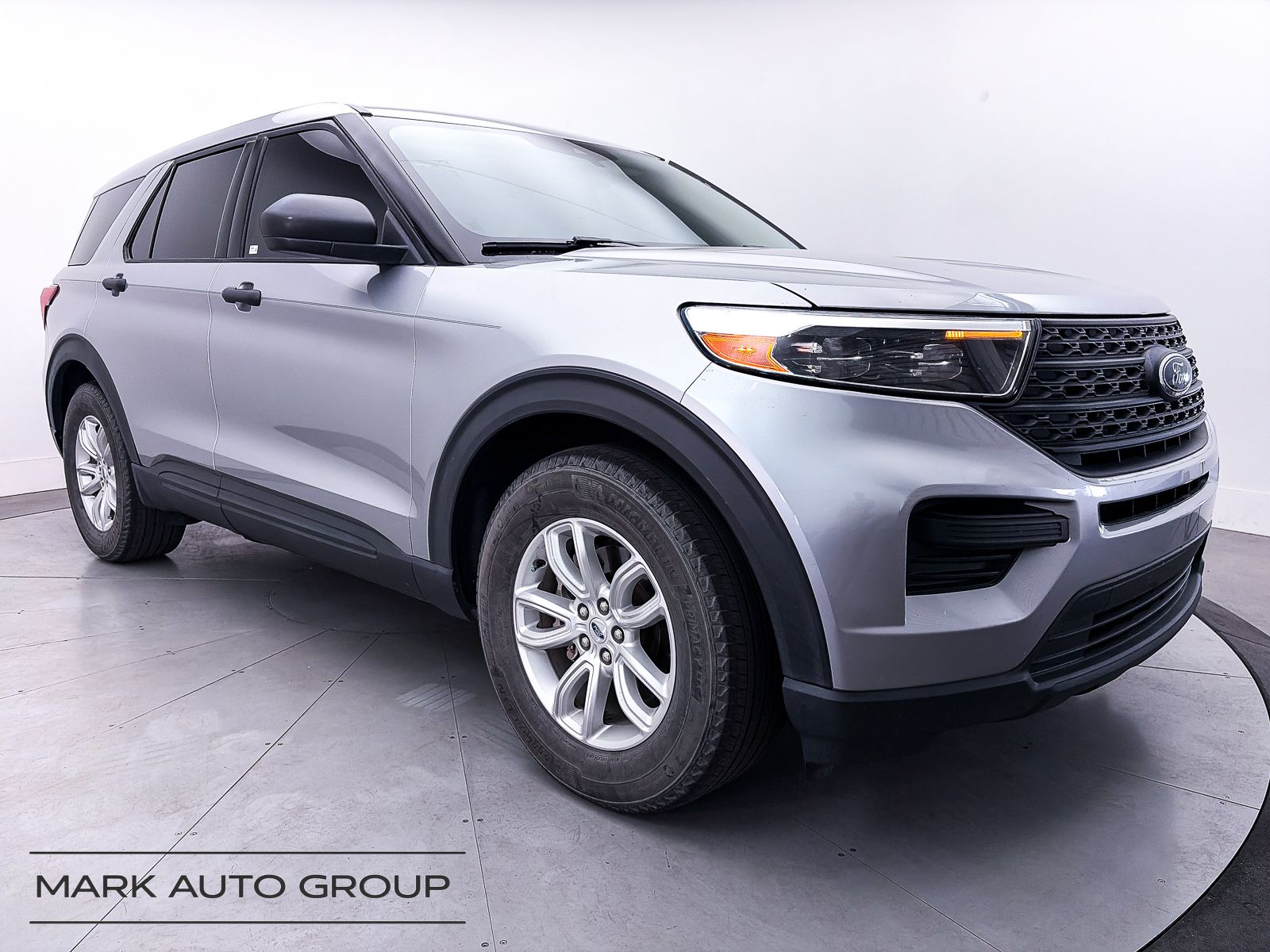 2021 Ford Explorer Base