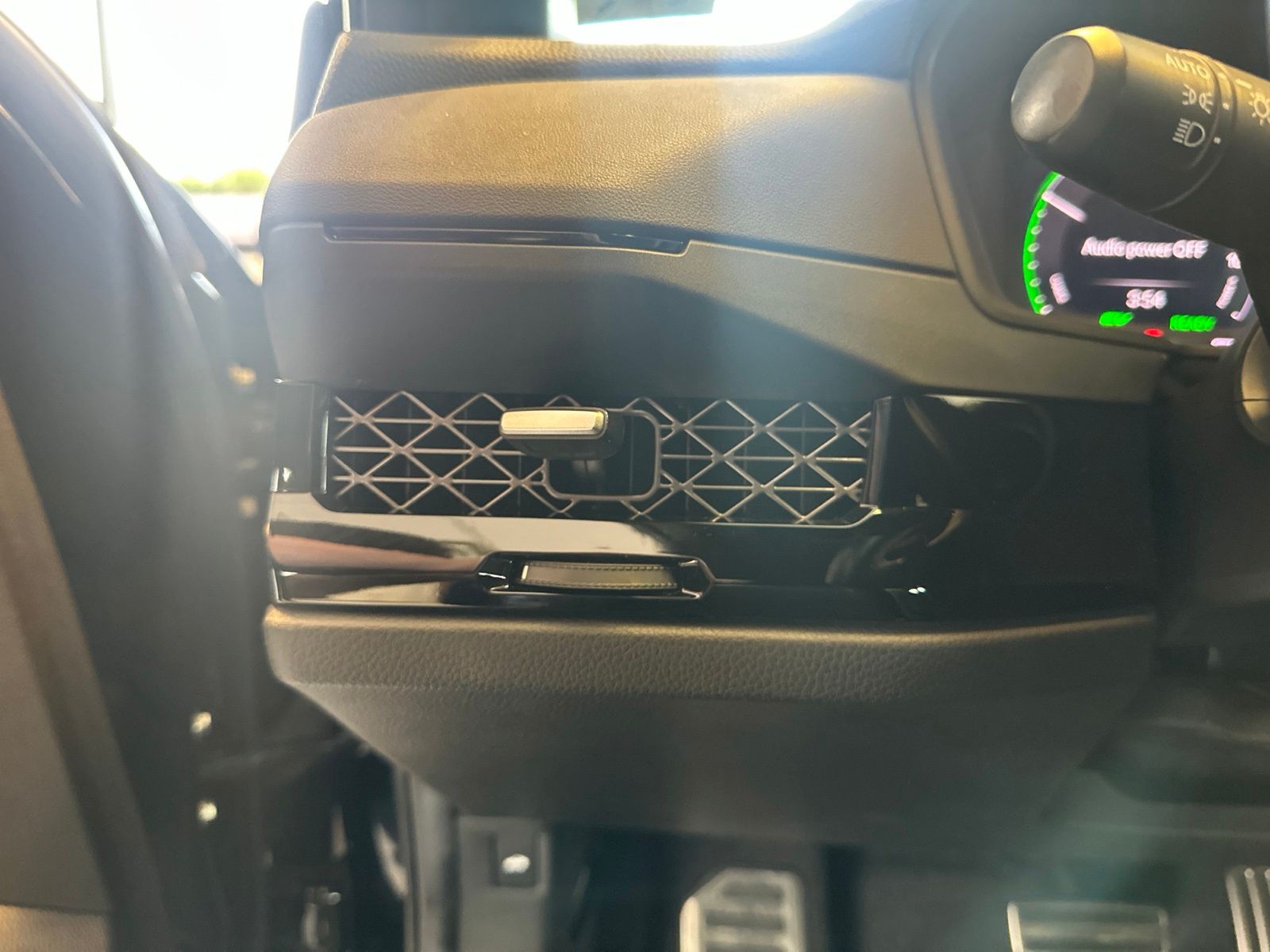 Used 2024  Honda Sport image 20