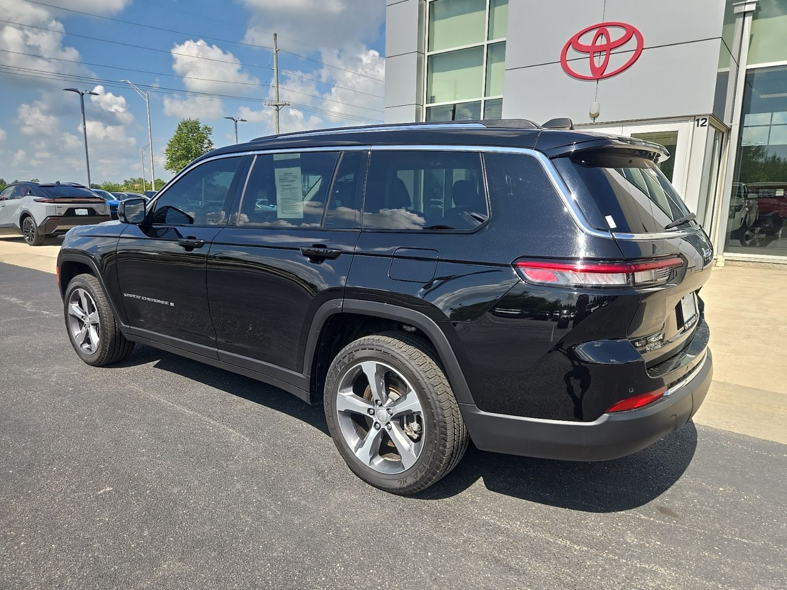 2023 Jeep Grand Cherokee L Limited - Photo 13