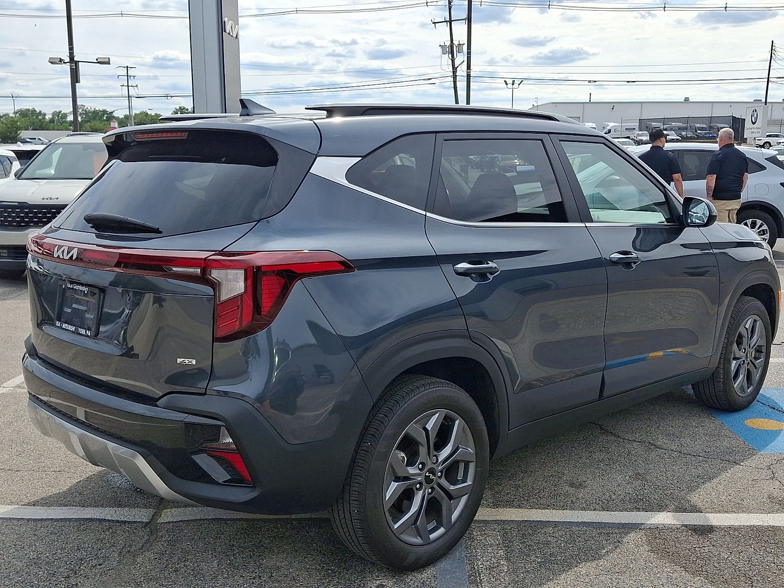 Used 2024 Kia Seltos SUV
