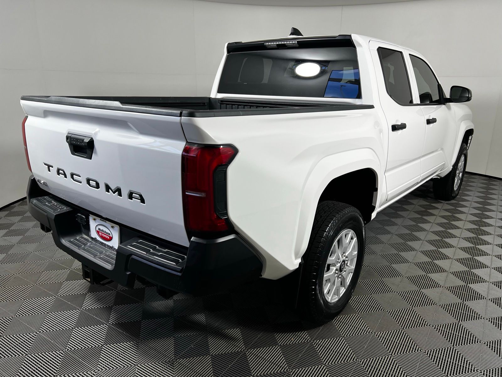 Thumbnail: 2024 Toyota Tacoma - 5