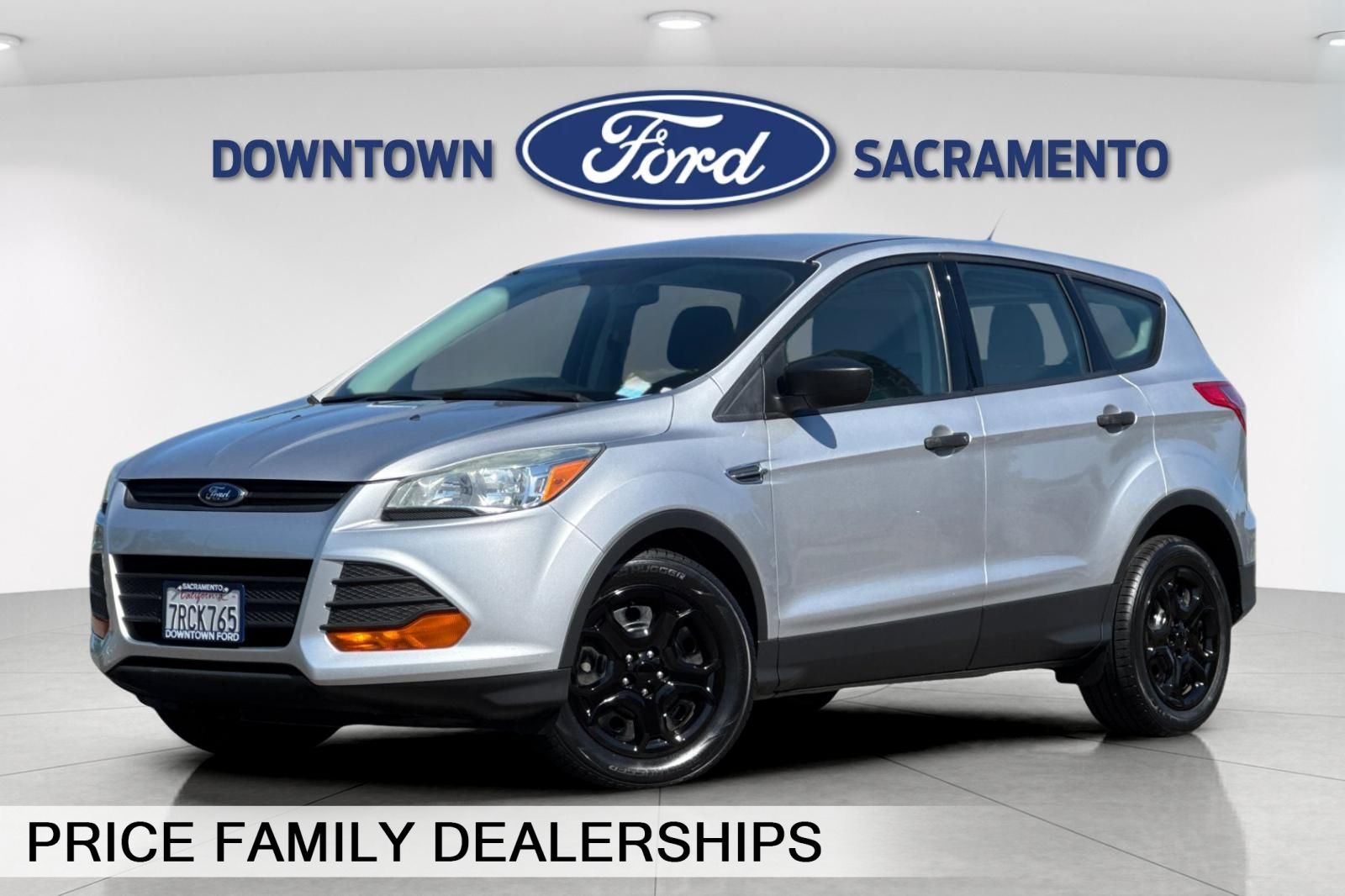Ingot Silver 2016 Ford Escape S FWD SUV / Crossover Front-Wheel Drive 6-Speed Automatic