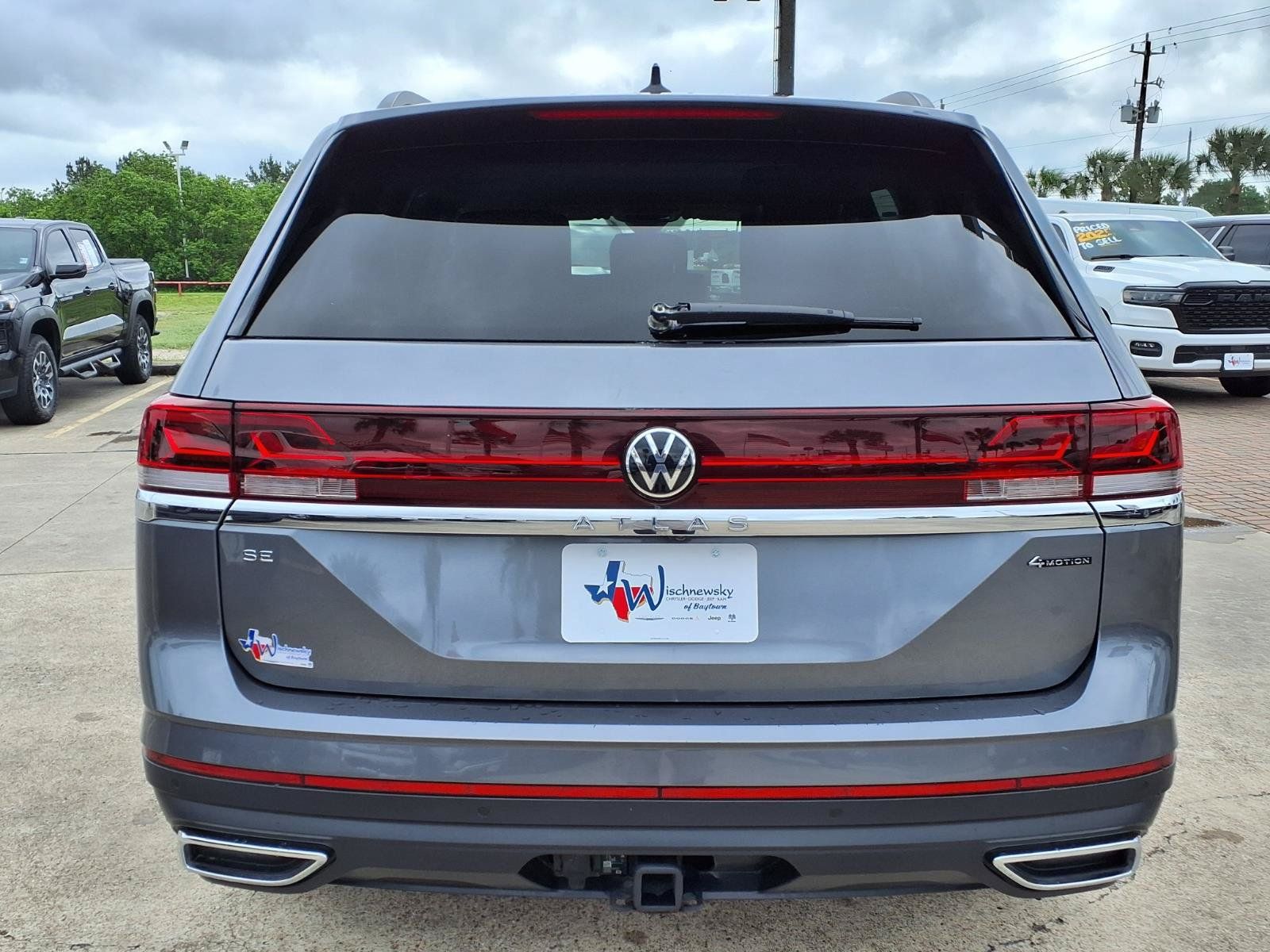 2025 Volkswagen Atlas 2.0T SE w/Technology - 5