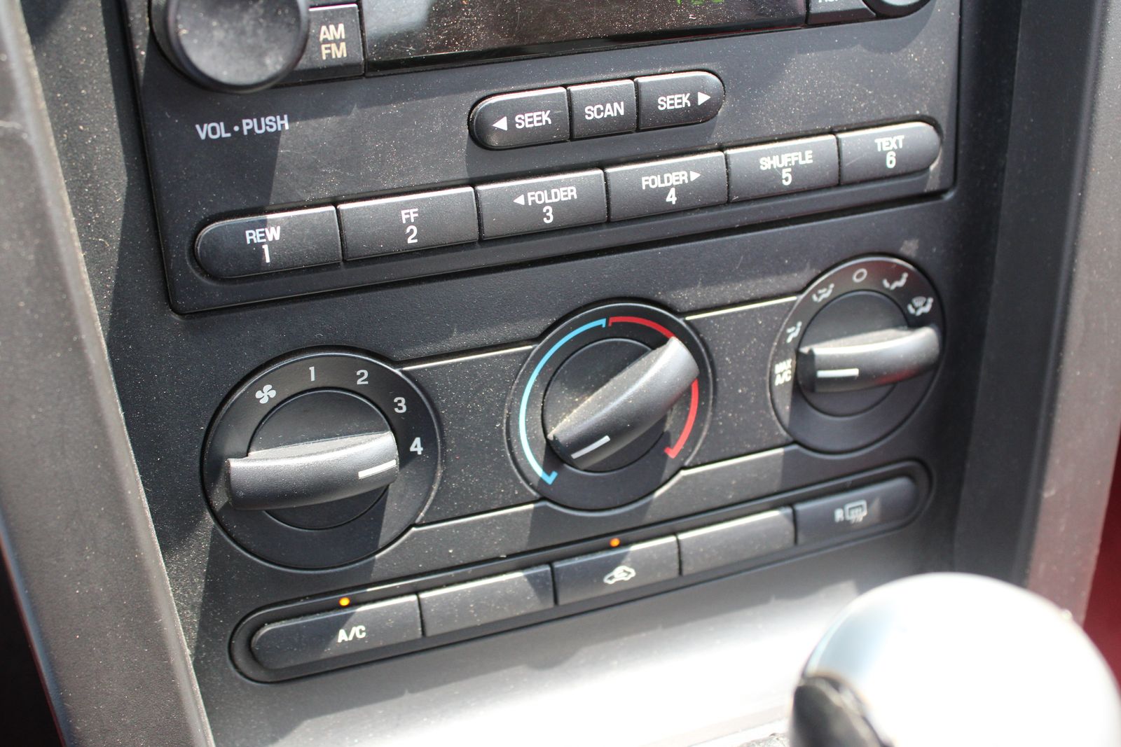 Used 2006 Black Ford GT Deluxe image 16