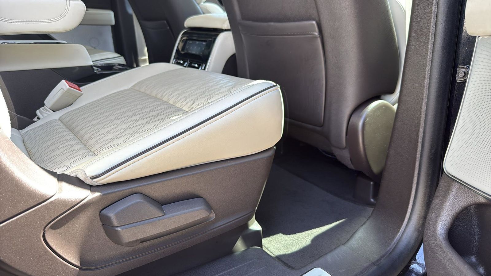 Used Car 2021 Lincoln Aviator  Black Label For Sale Under $40,000 In Austin, Texas