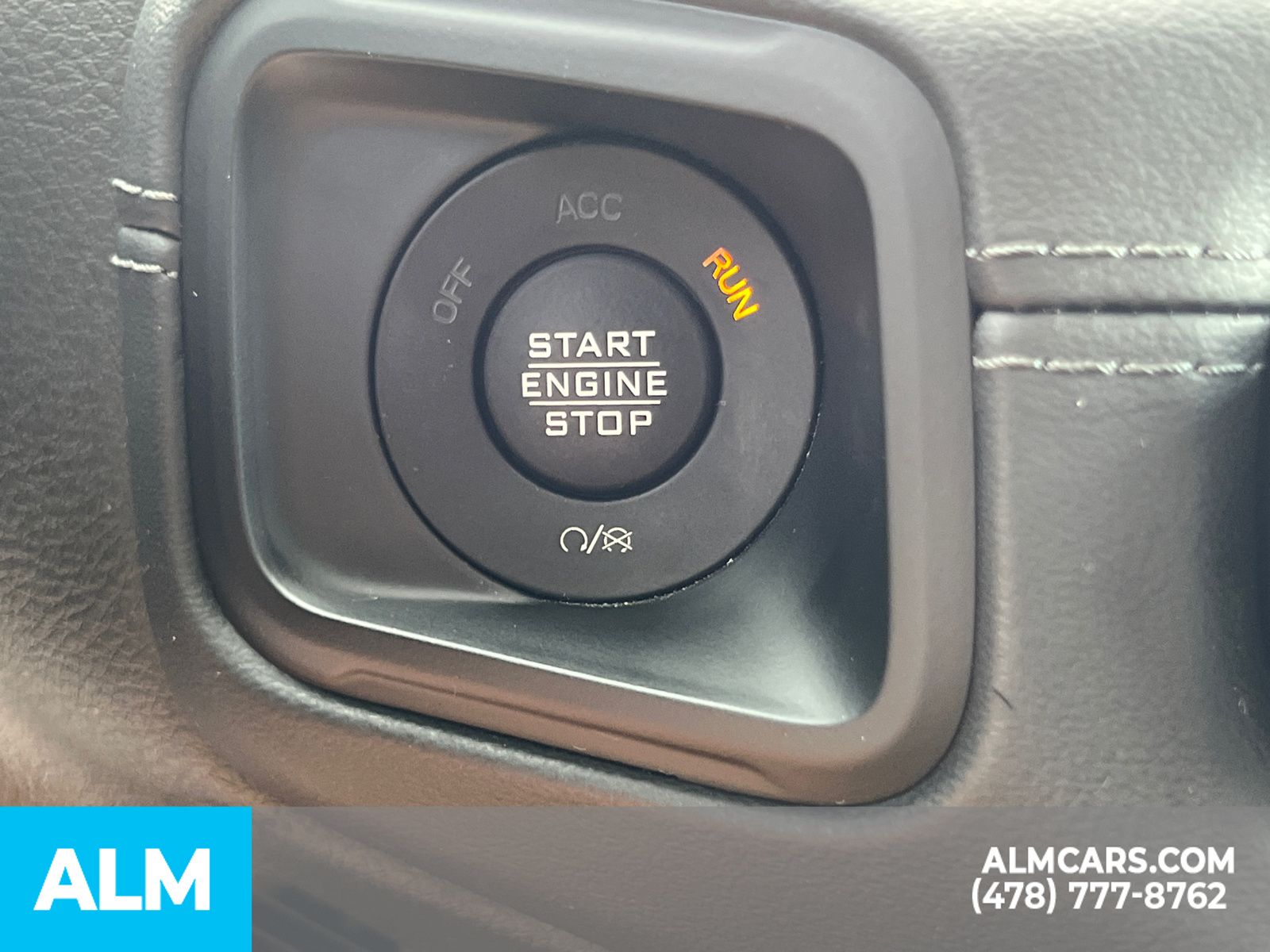 Used 2025 White Jeep Rubicon image 35