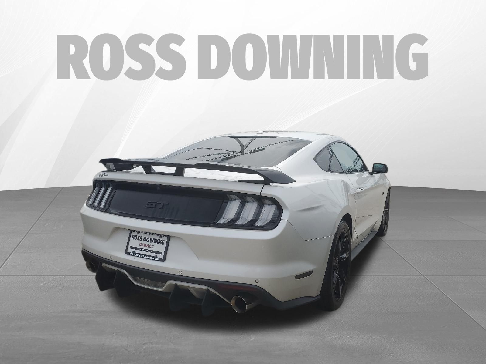 2017 Ford Mustang GT Premium - 3