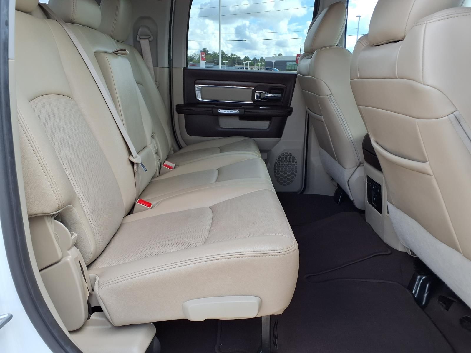 2017 Ram 2500 Laramie White at Bravo Nissan