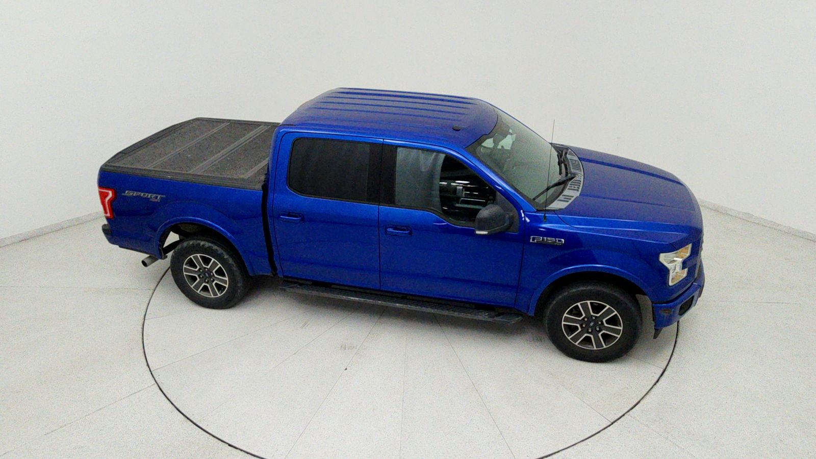 Used 2017 Lightning Blue Ford XLT image 26