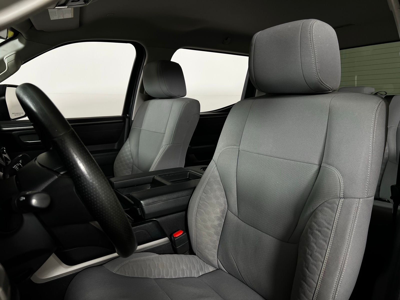 Thumbnail: 2022 Toyota Tundra - 13