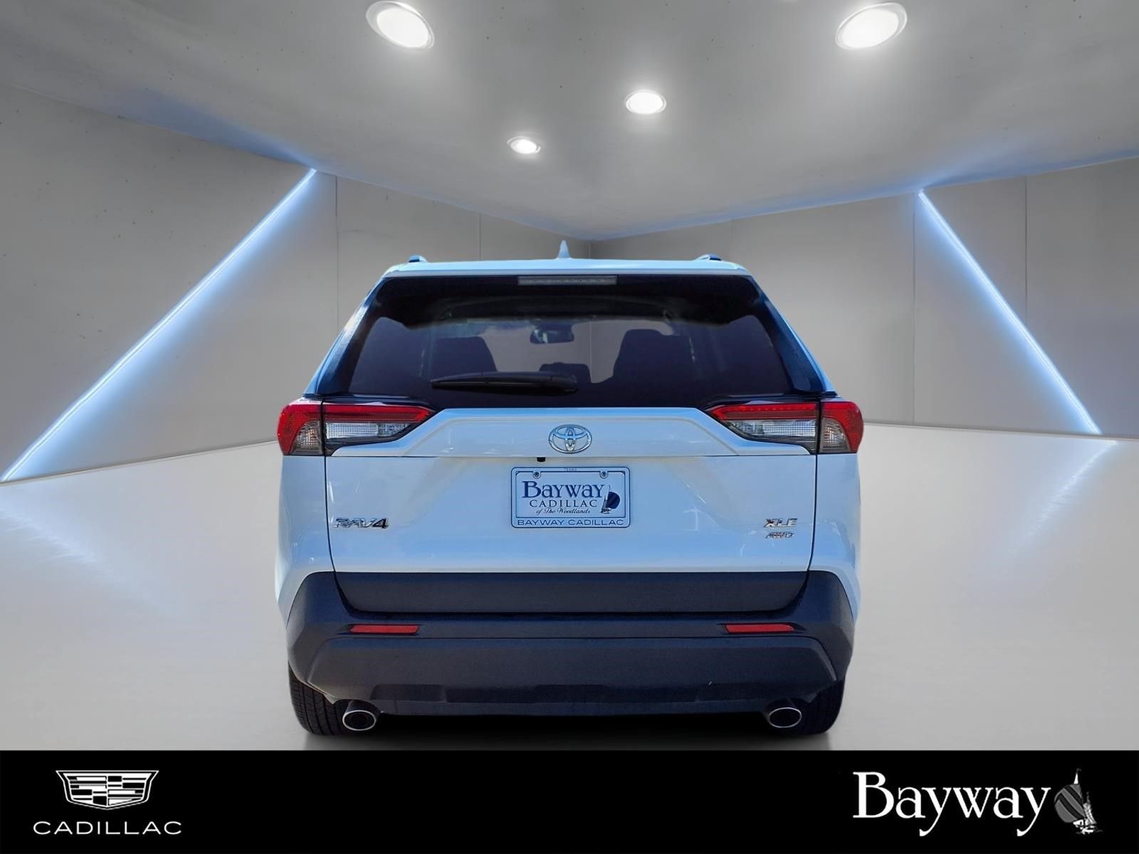 2025 Toyota RAV4 XLE White at Gullo Toyota