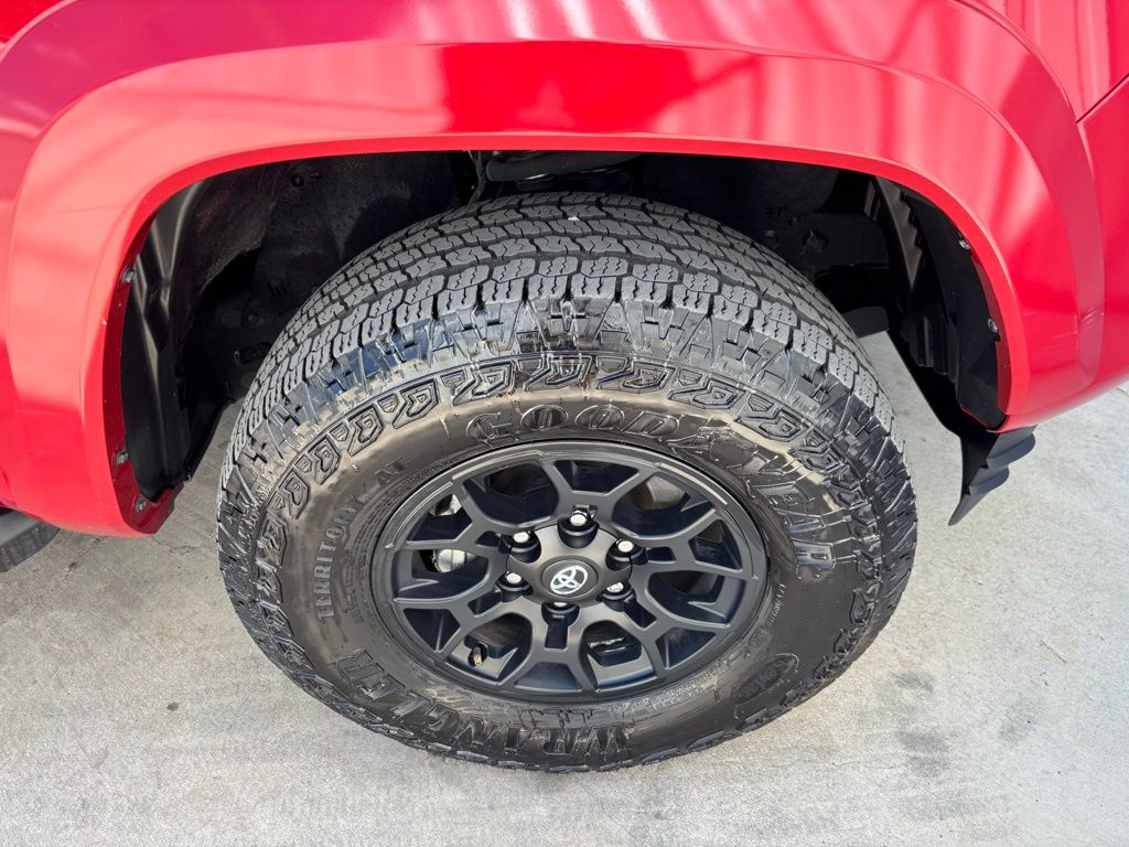 Used Car 2022 Toyota Tacoma  For Sale Under $30,000 In Austin, Texas