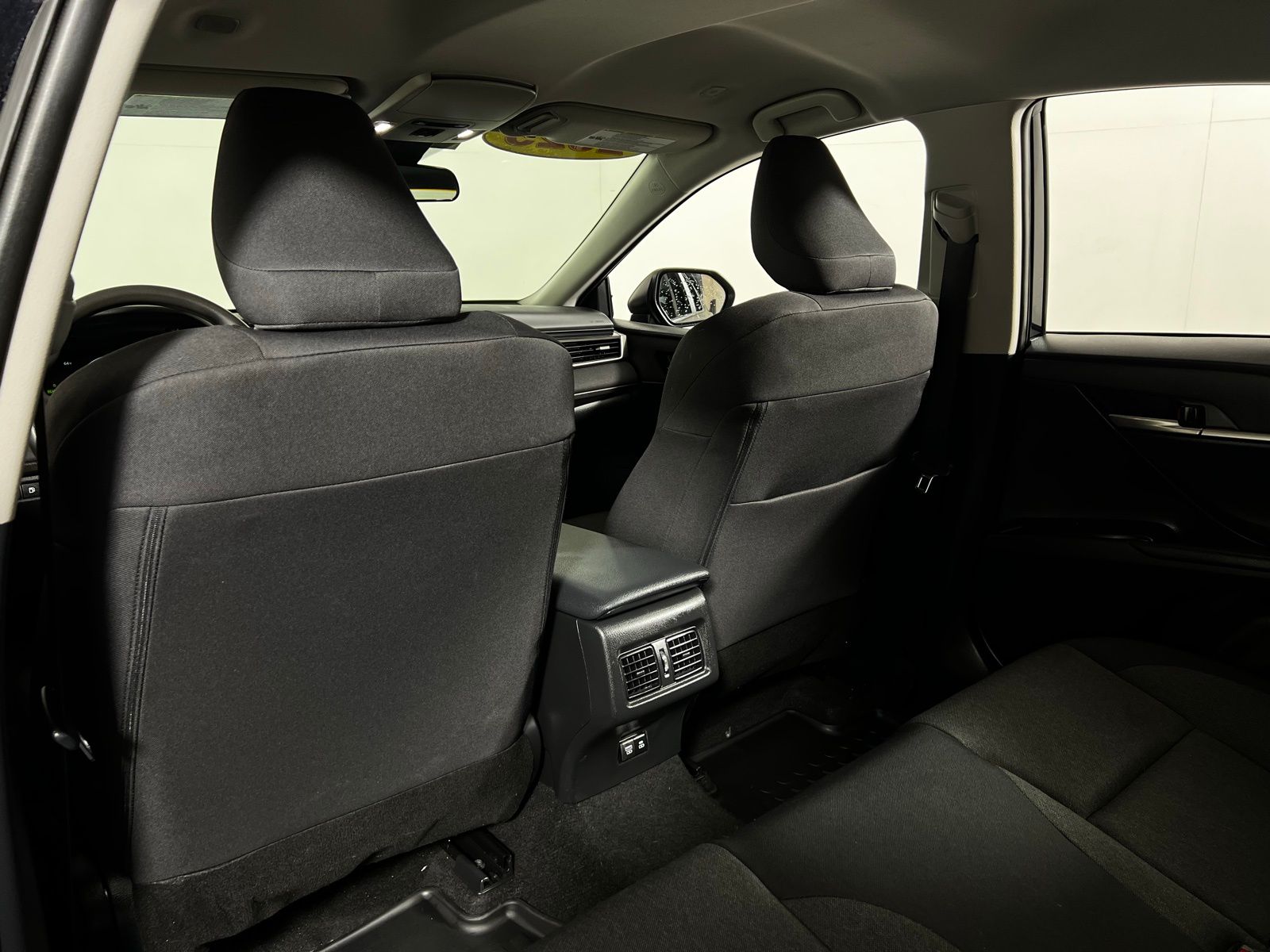 Thumbnail: 2025 Toyota Camry - 20