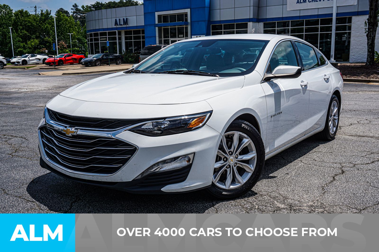 Used 2024 White Chevrolet LT image 3