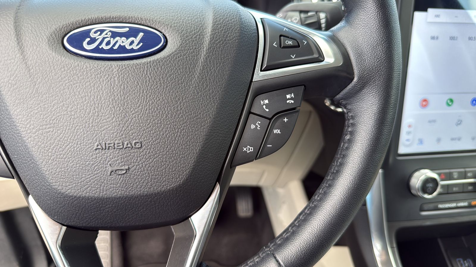 Used Car 2023 Ford Edge  Titanium For Sale Under $30,000 In Austin, Texas