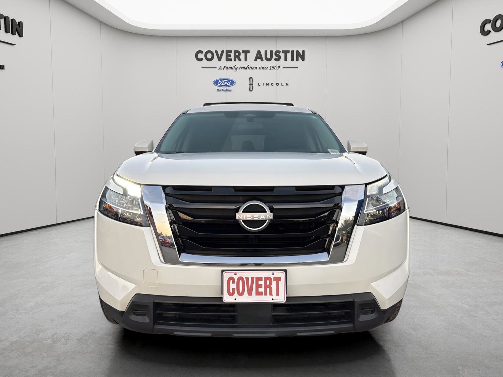 Used Car 2022 Nissan Pathfinder  Sv For Sale Under $25,000 In Austin, Texas