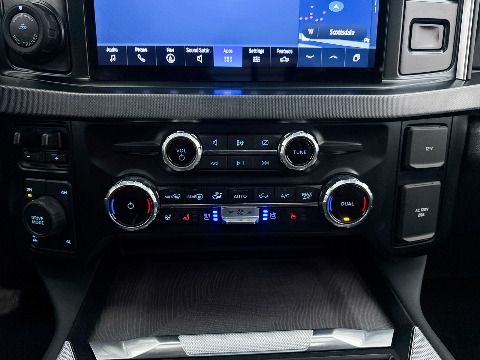 2024 Ford F-350 Super Duty Platinum - Photo 27