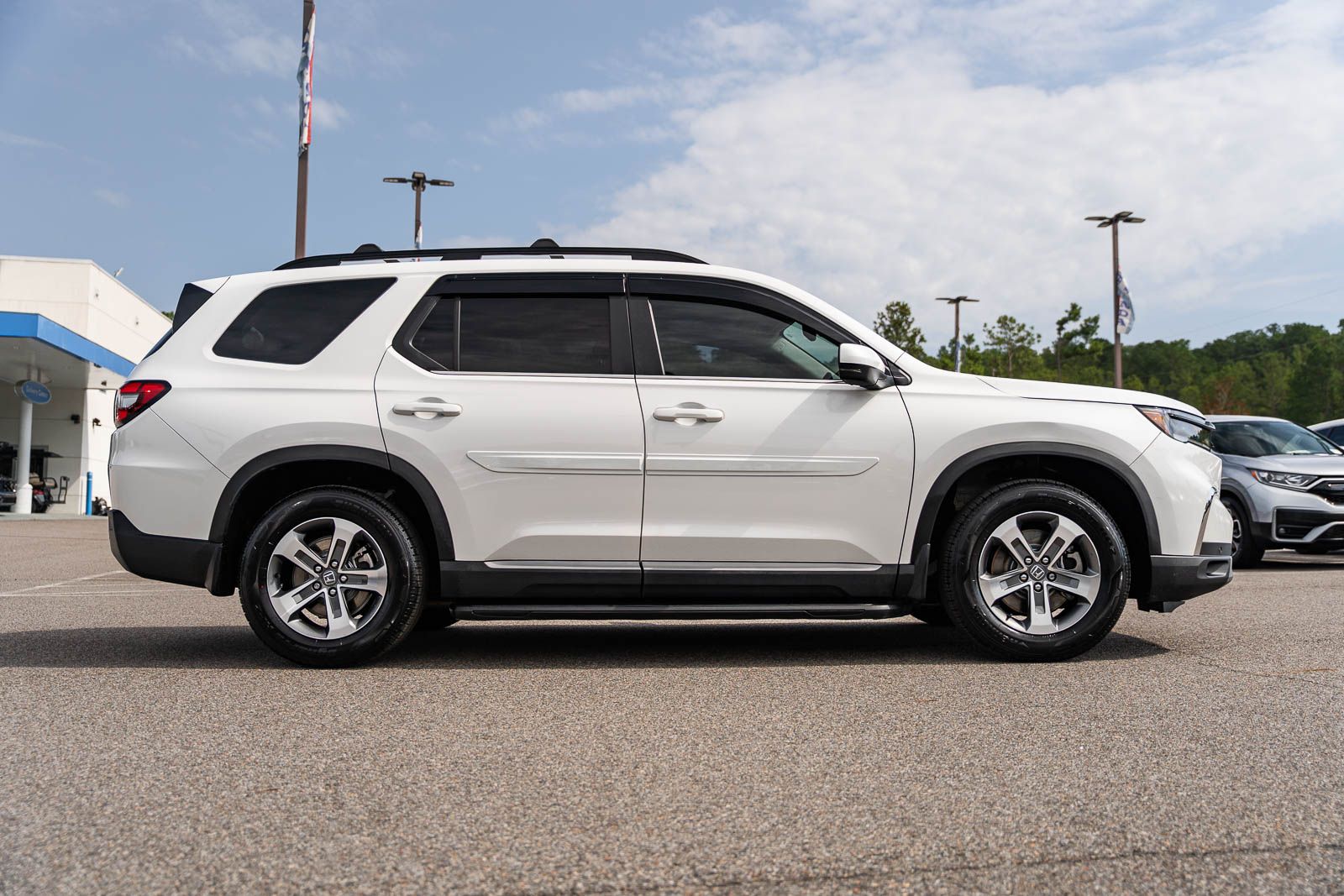 Used 2025 Honda Pilot SUV