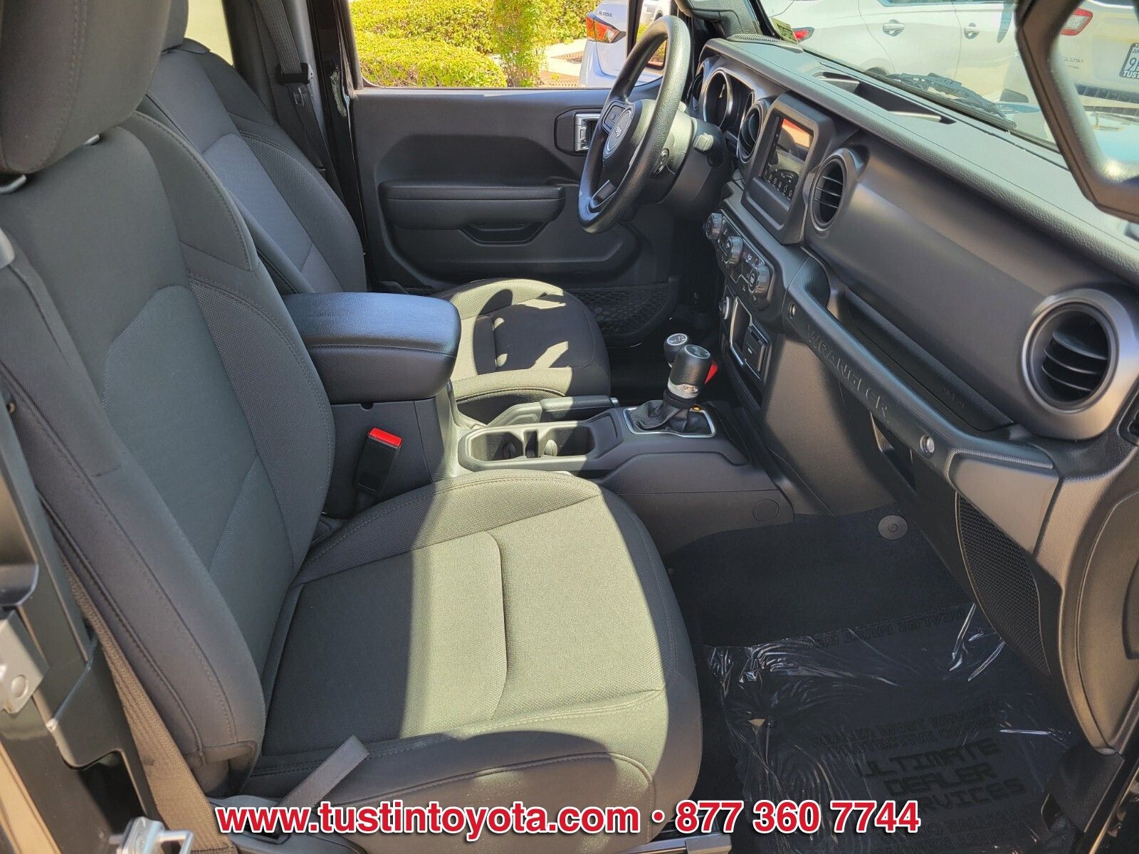 Used 2023 Black Jeep Sport image 15