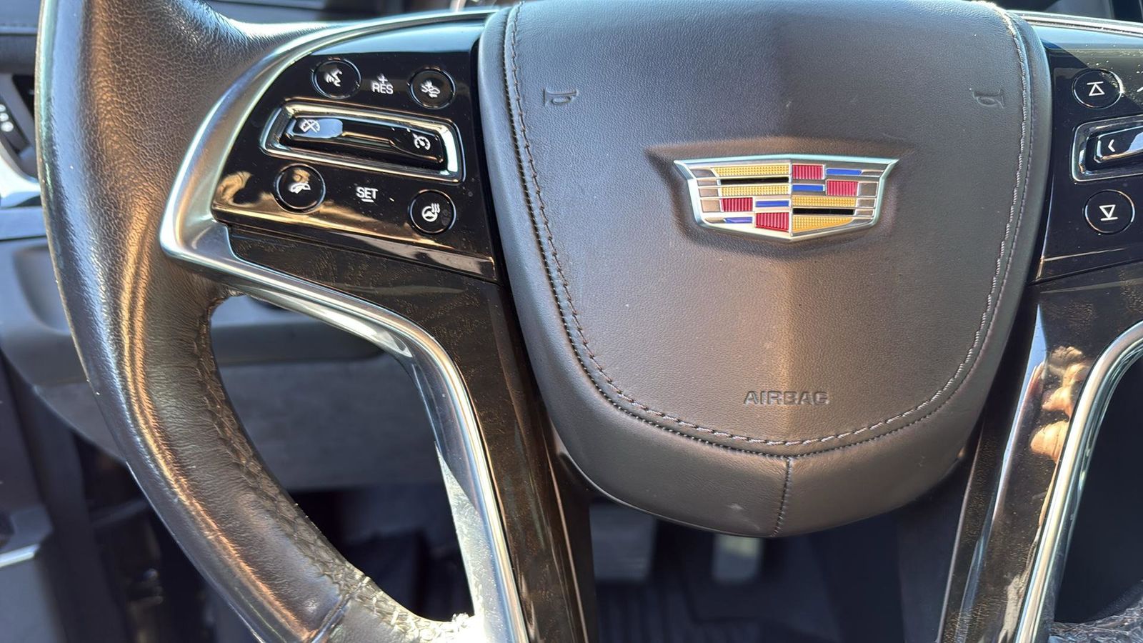 Used Car 2019 Cadillac Escalade  Platinum Edition For Sale Under $35,000 In Austin, Texas