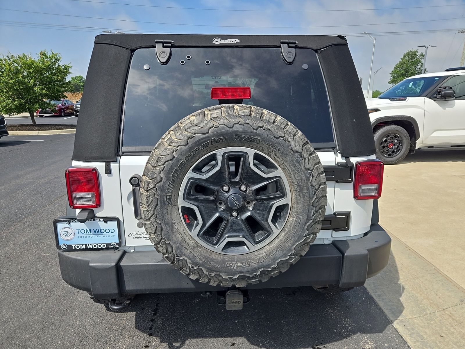 used 2014 Jeep Wrangler car, priced at $12,949