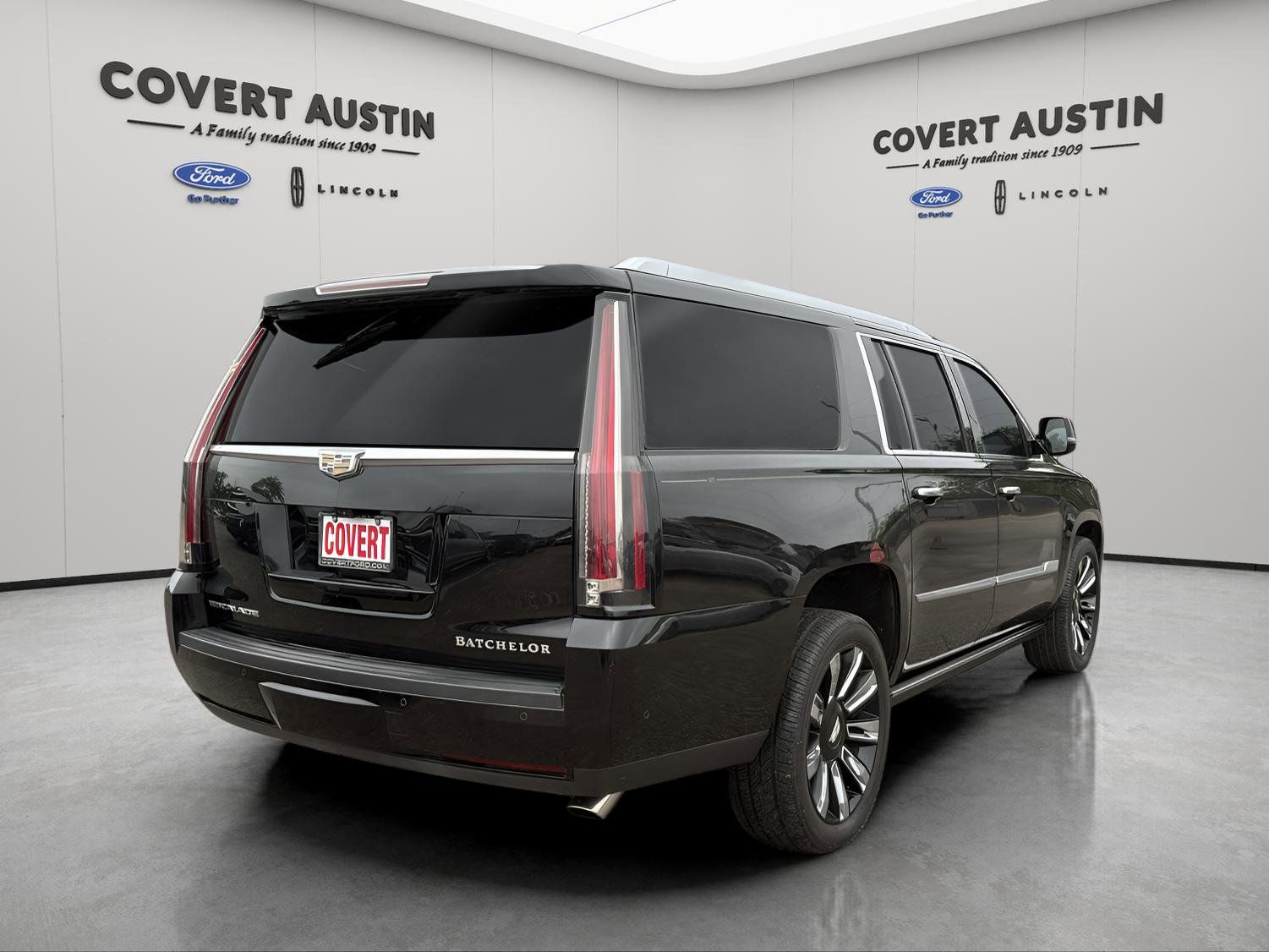 Used Car 2017 Cadillac Escalade Esv  Platinum Edition For Sale Under $20,000 In Austin, Texas